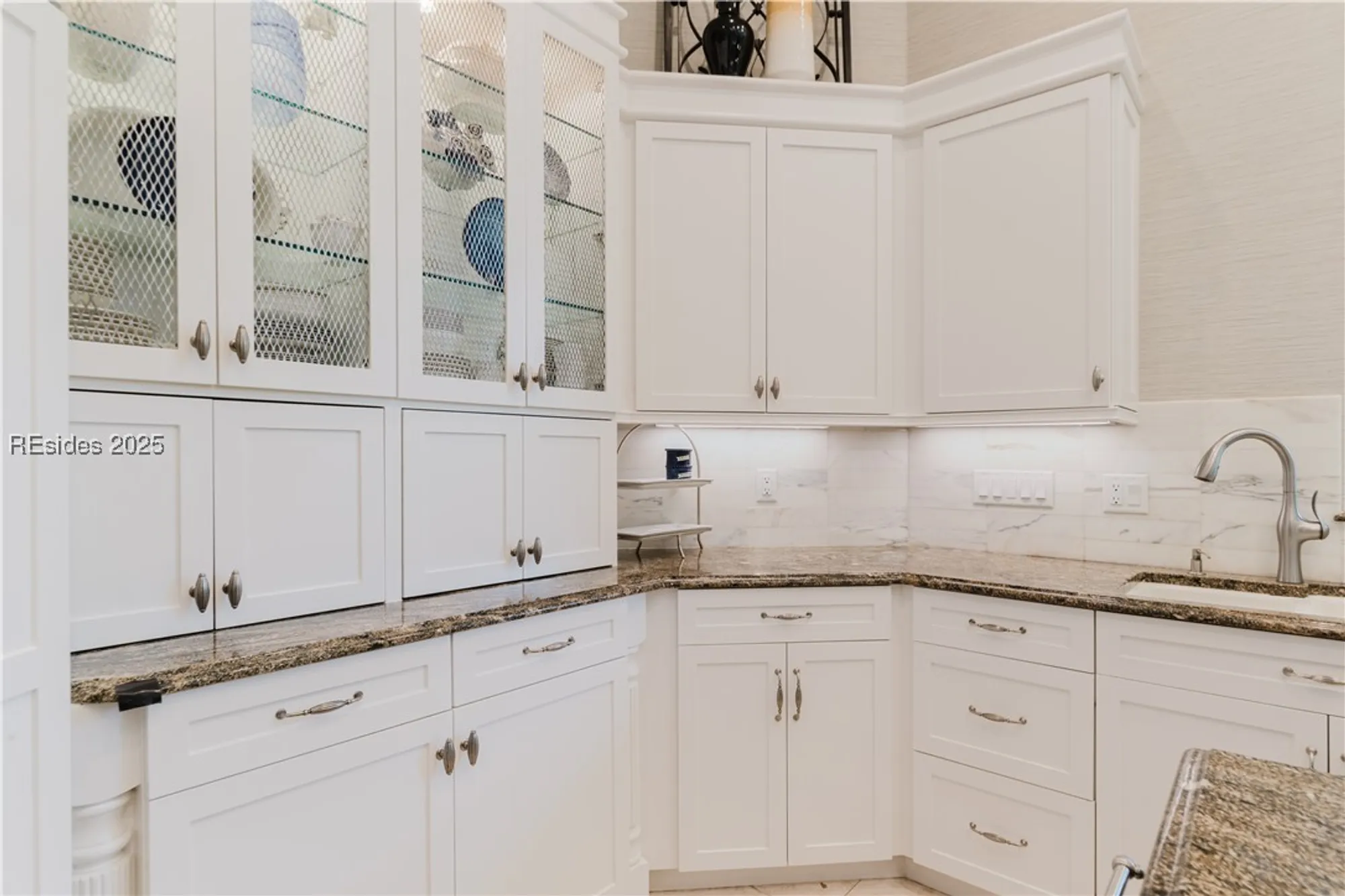 Property Slideshow image 50 of 95 | 27 heather ln, Hilton Head Island, SC, 29926