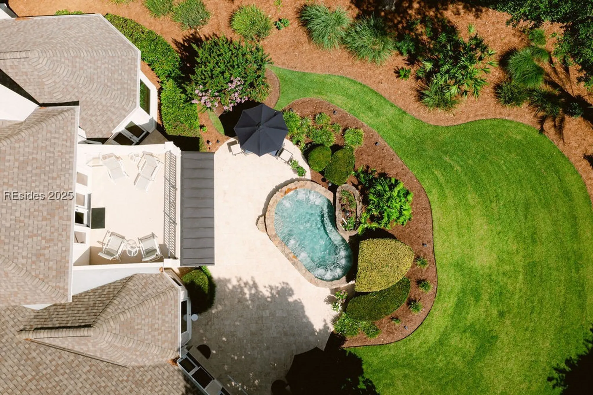 Property Slideshow image 6 of 95 | 27 heather ln, Hilton Head Island, SC, 29926