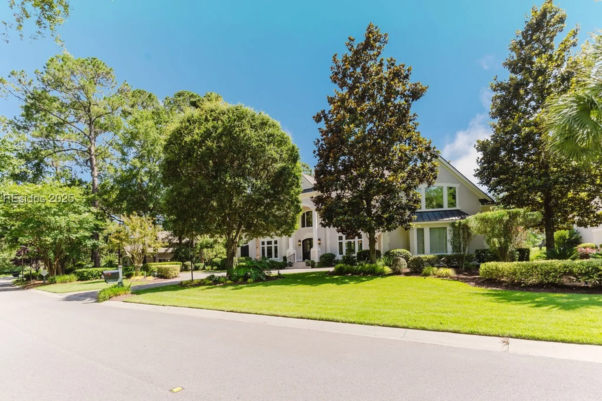 Property Slideshow image 93 of 95 | 27 heather ln, Hilton Head Island, SC, 29926