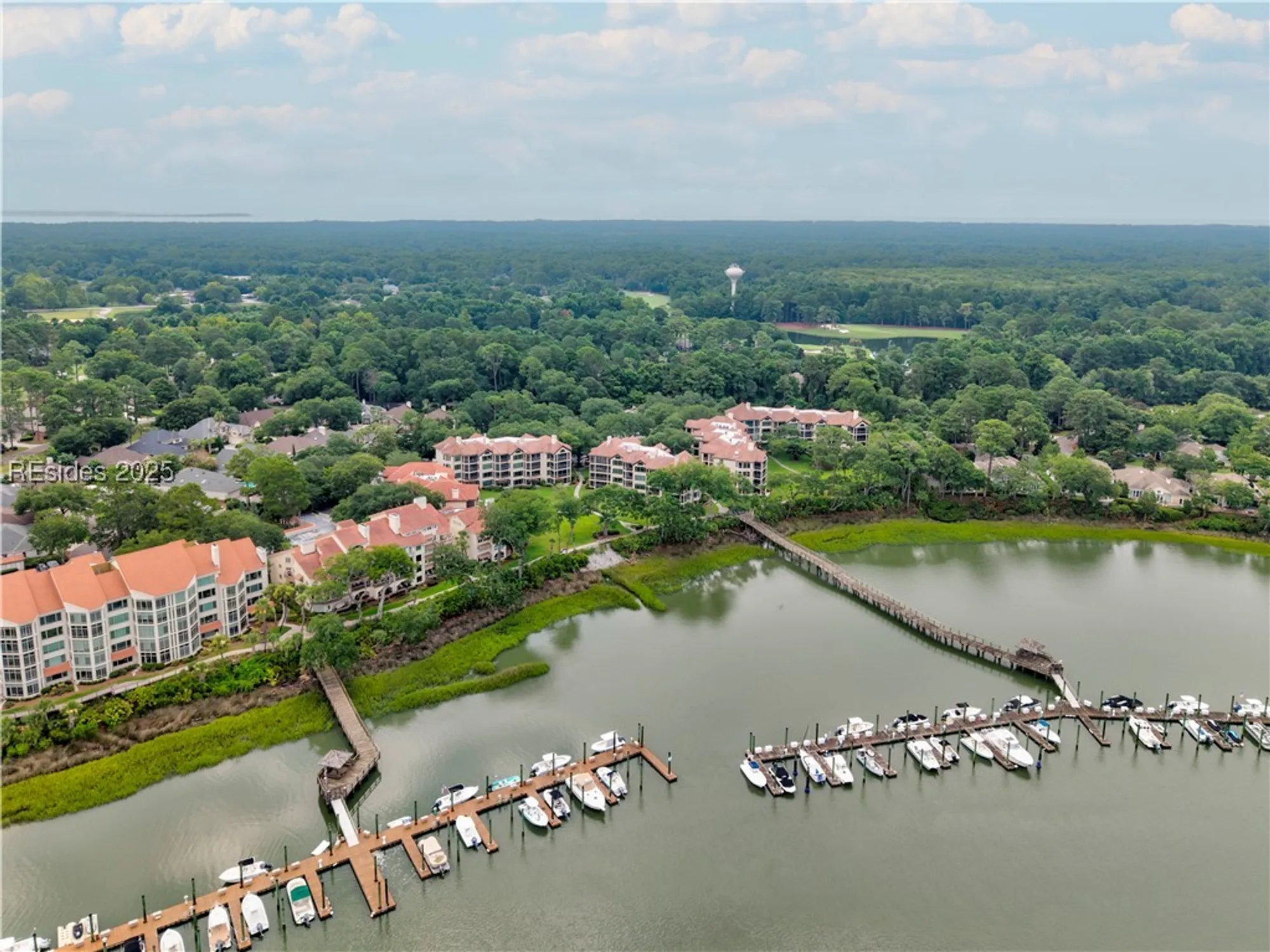 Property Slideshow image 39 of 42 | 6 village north dr 59, Hilton Head Island, SC, 29926
