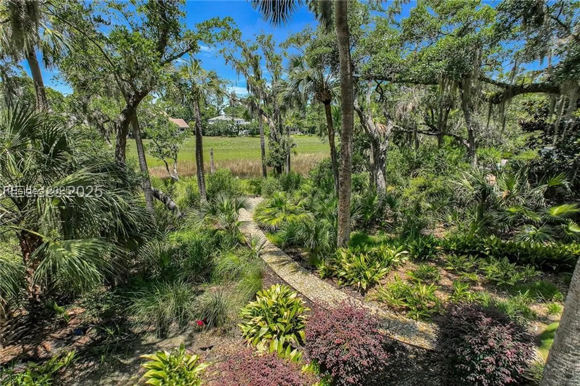 Property Slideshow image 4 of 60 | 5 bayley point ln, Hilton Head Island, SC, 29926