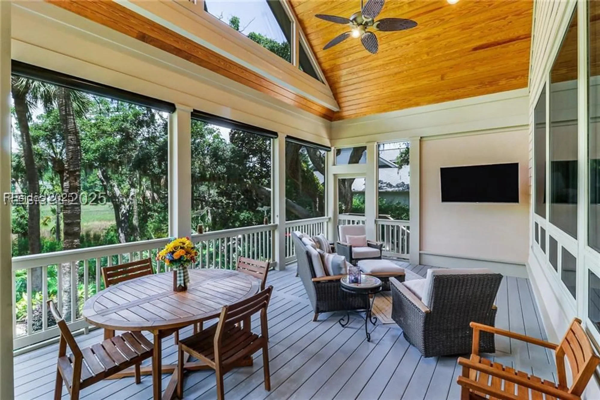 Property Slideshow image 6 of 60 | 5 bayley point ln, Hilton Head Island, SC, 29926