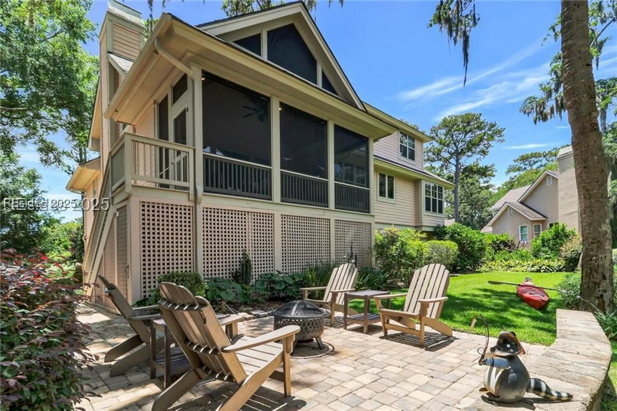 Property Slideshow image 9 of 60 | 5 bayley point ln, Hilton Head Island, SC, 29926