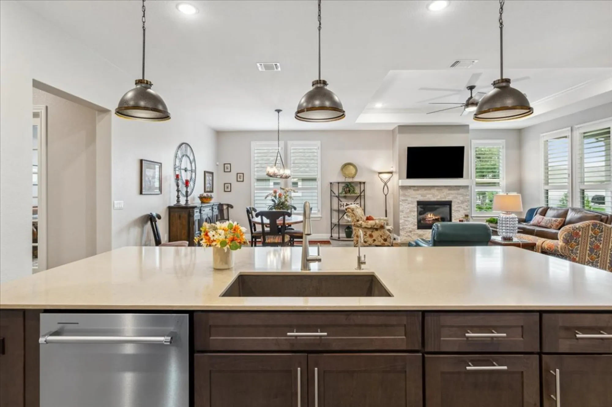 Property Slideshow image 16 of 37 | 202 iron rail ln, Georgetown, TX, 78633