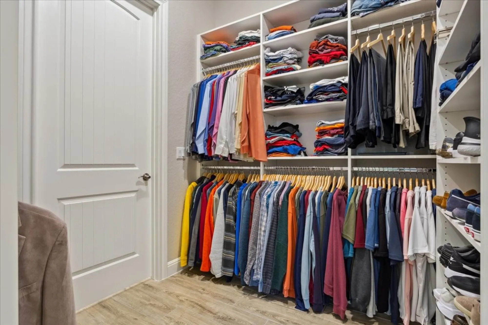 Property Slideshow image 22 of 37 | 202 iron rail ln, Georgetown, TX, 78633