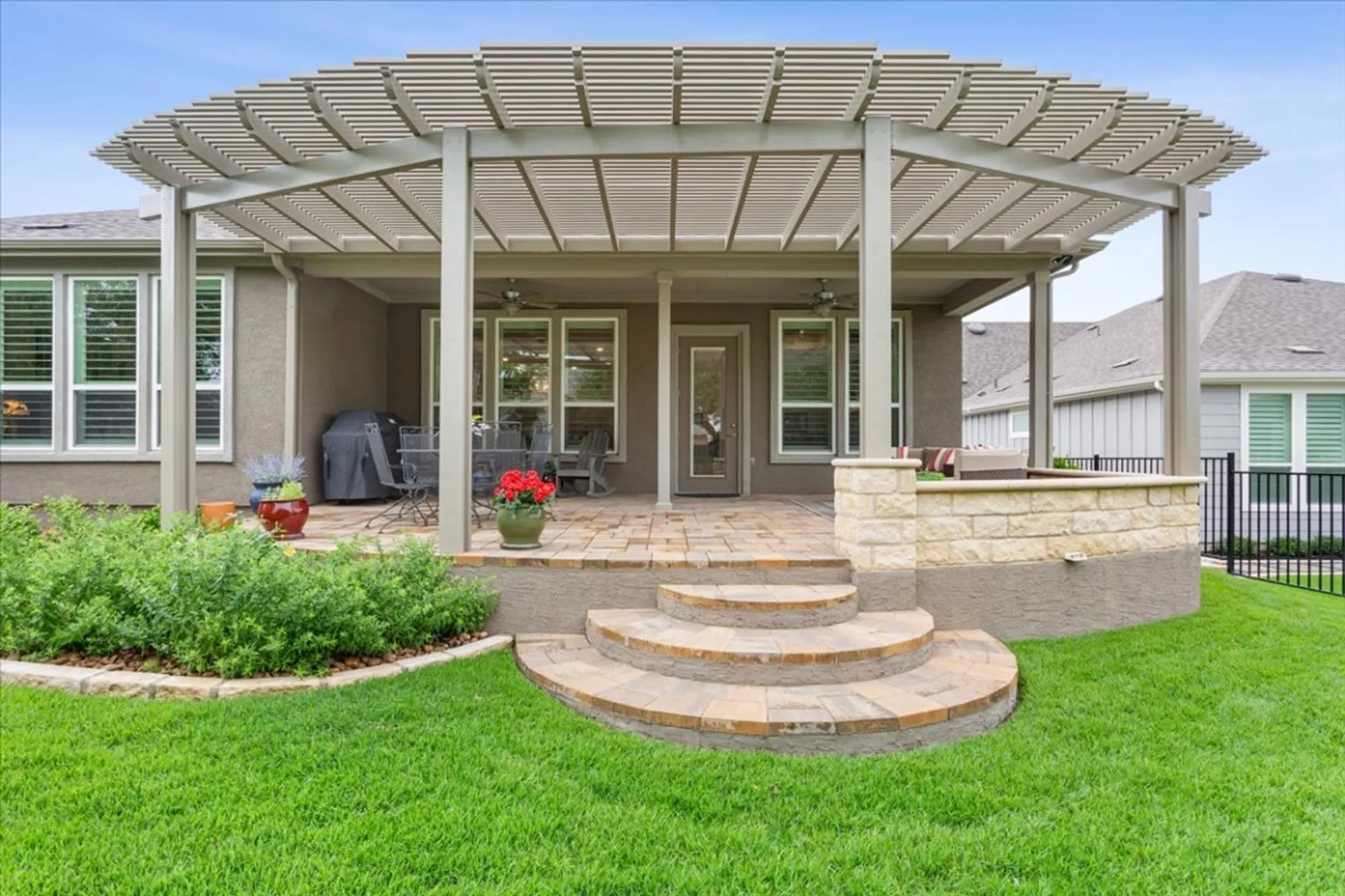 Property Slideshow image 34 of 37 | 202 iron rail ln, Georgetown, TX, 78633