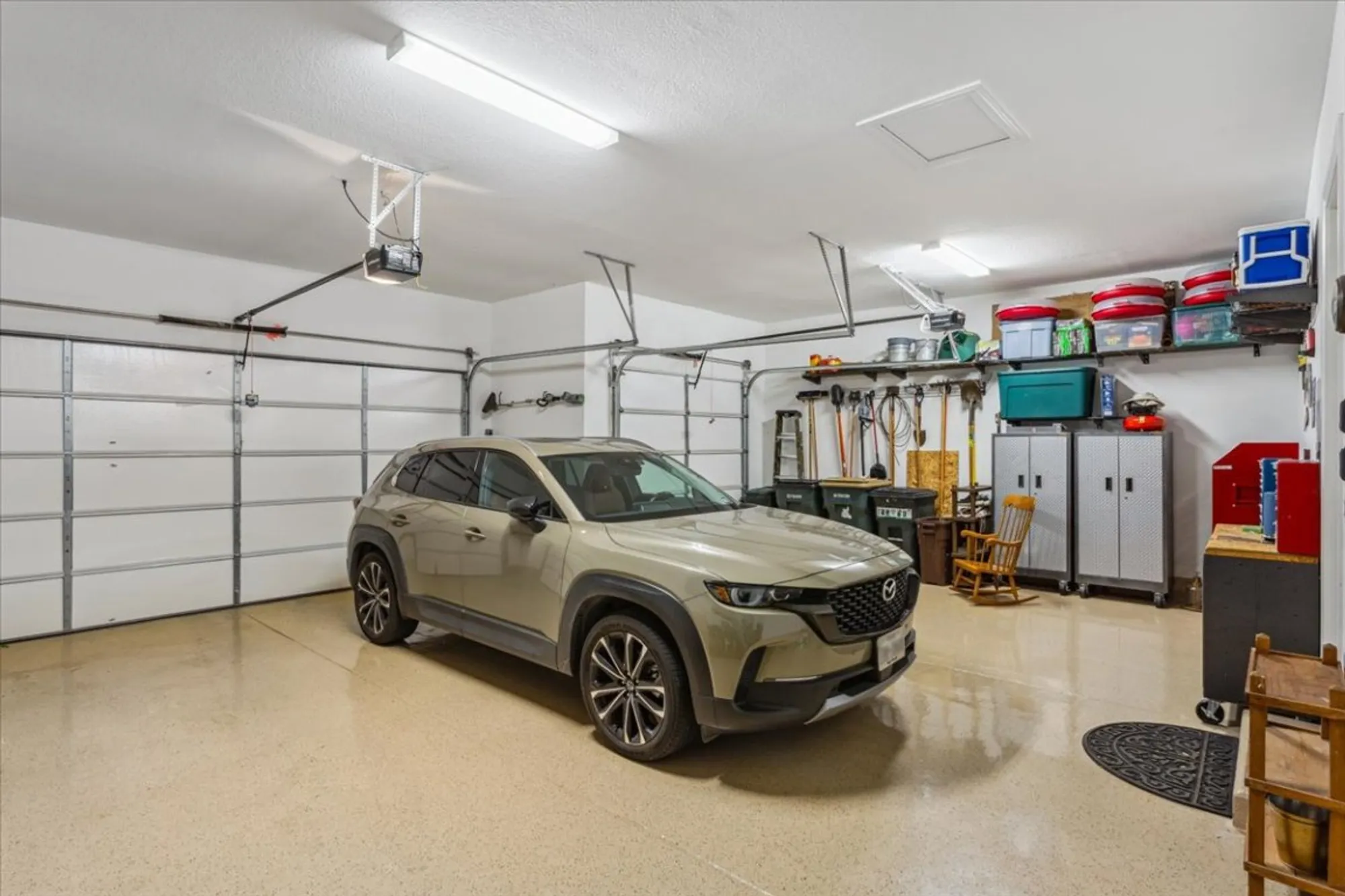 Property Slideshow image 30 of 37 | 202 iron rail ln, Georgetown, TX, 78633