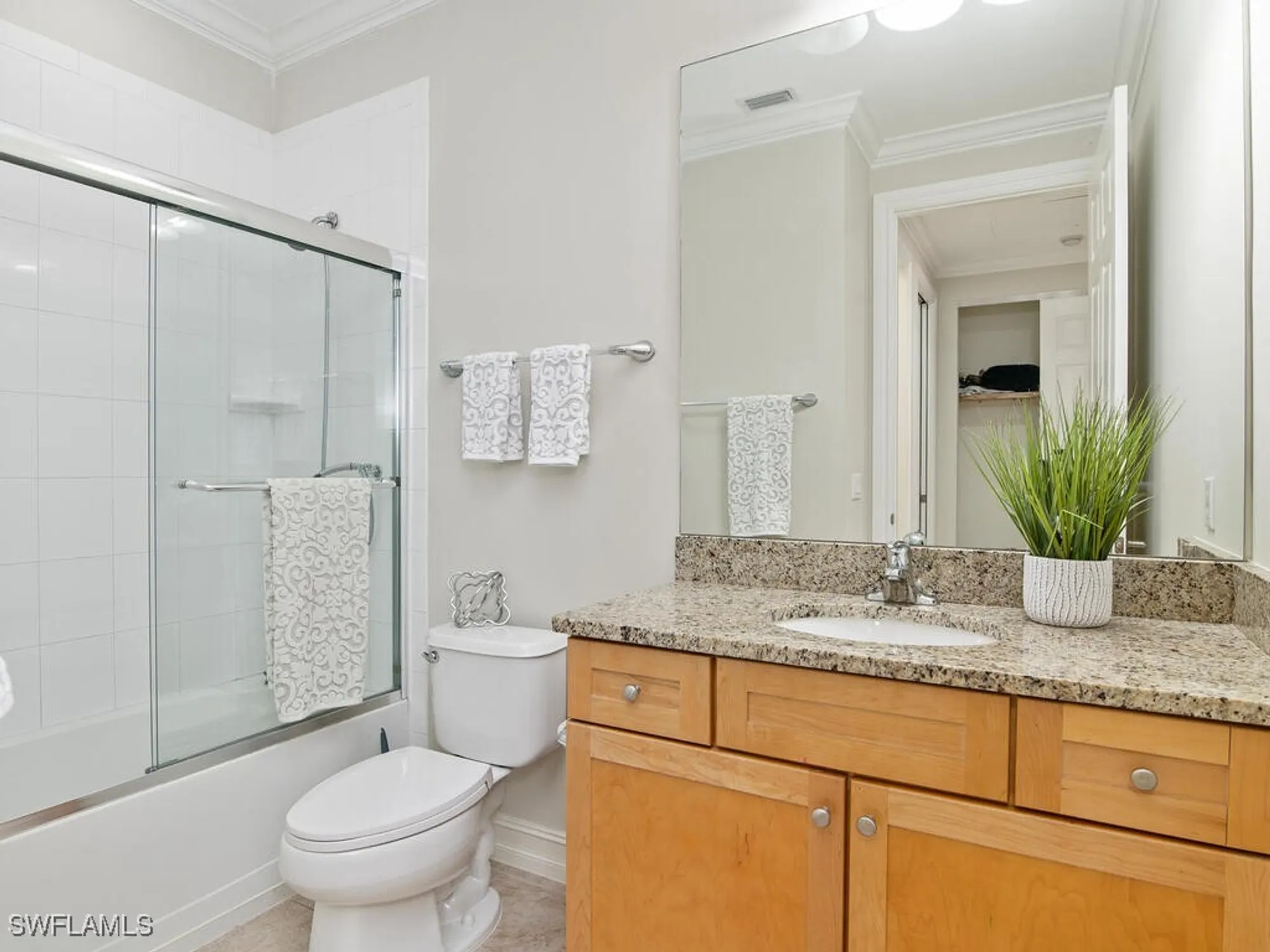 Property Slideshow image 19 of 33 | 9146 chula vista st unit 12905, Naples, FL, 34113