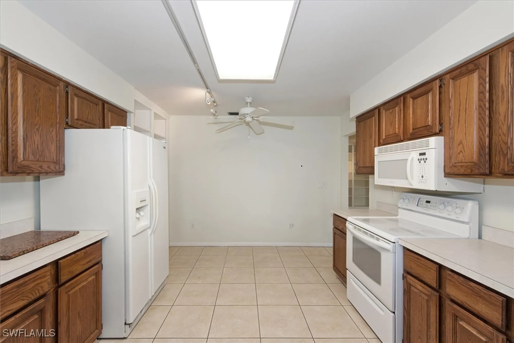 Property Slideshow image 13 of 32 | 1207 arcola dr, Fort Myers, FL, 33919
