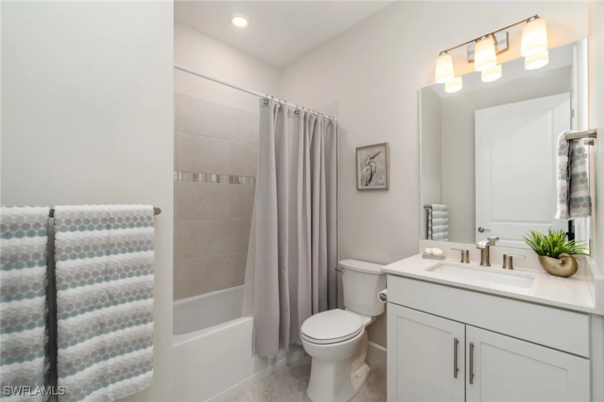 Property Slideshow image 15 of 33 | 7048 chapel creek ln, North Fort Myers, FL, 33917