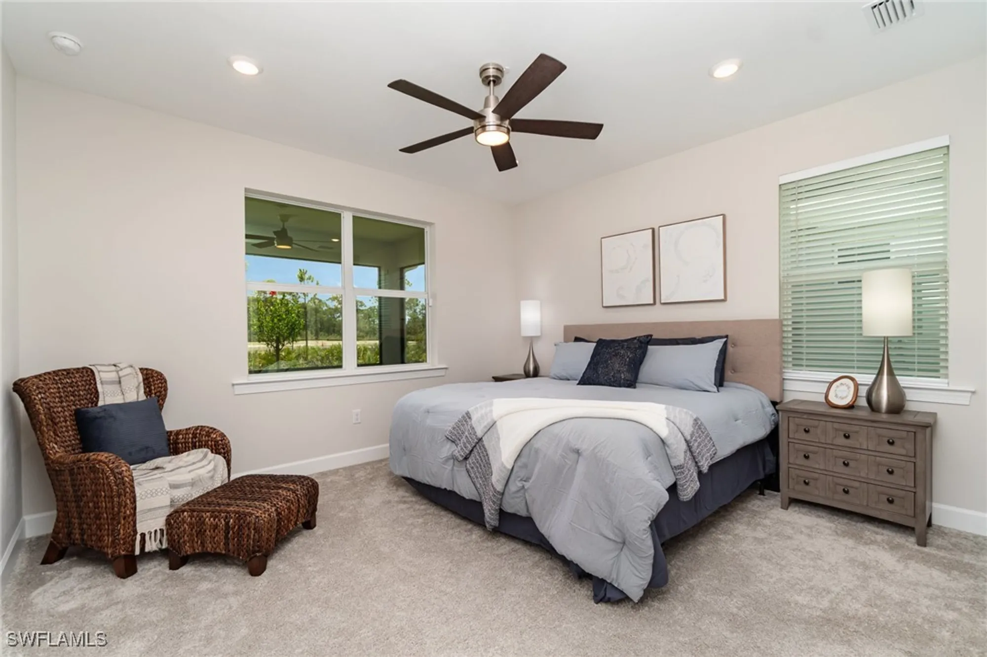 Property Slideshow image 12 of 33 | 7048 chapel creek ln, North Fort Myers, FL, 33917