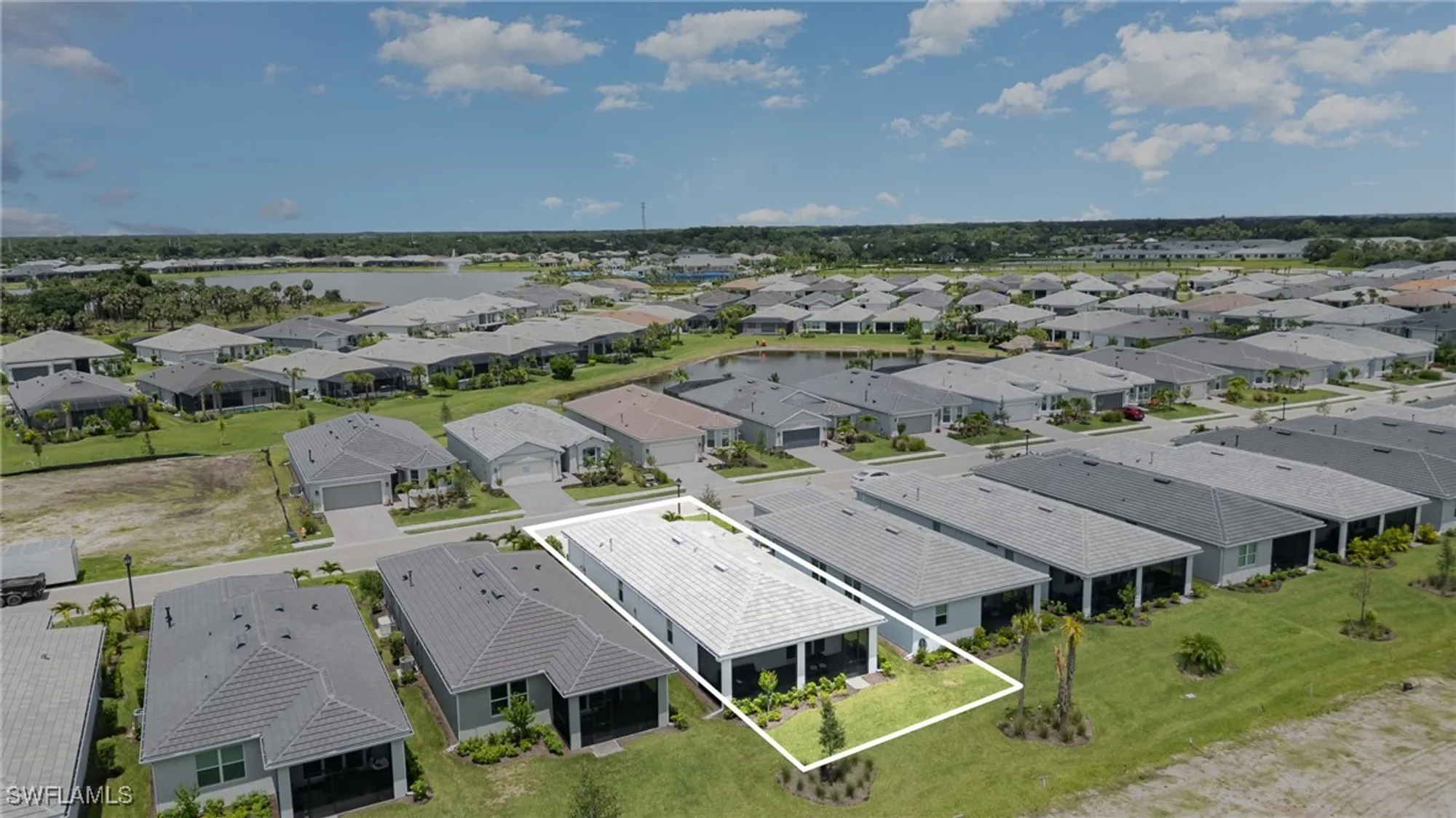 Property Slideshow image 32 of 33 | 7048 chapel creek ln, North Fort Myers, FL, 33917