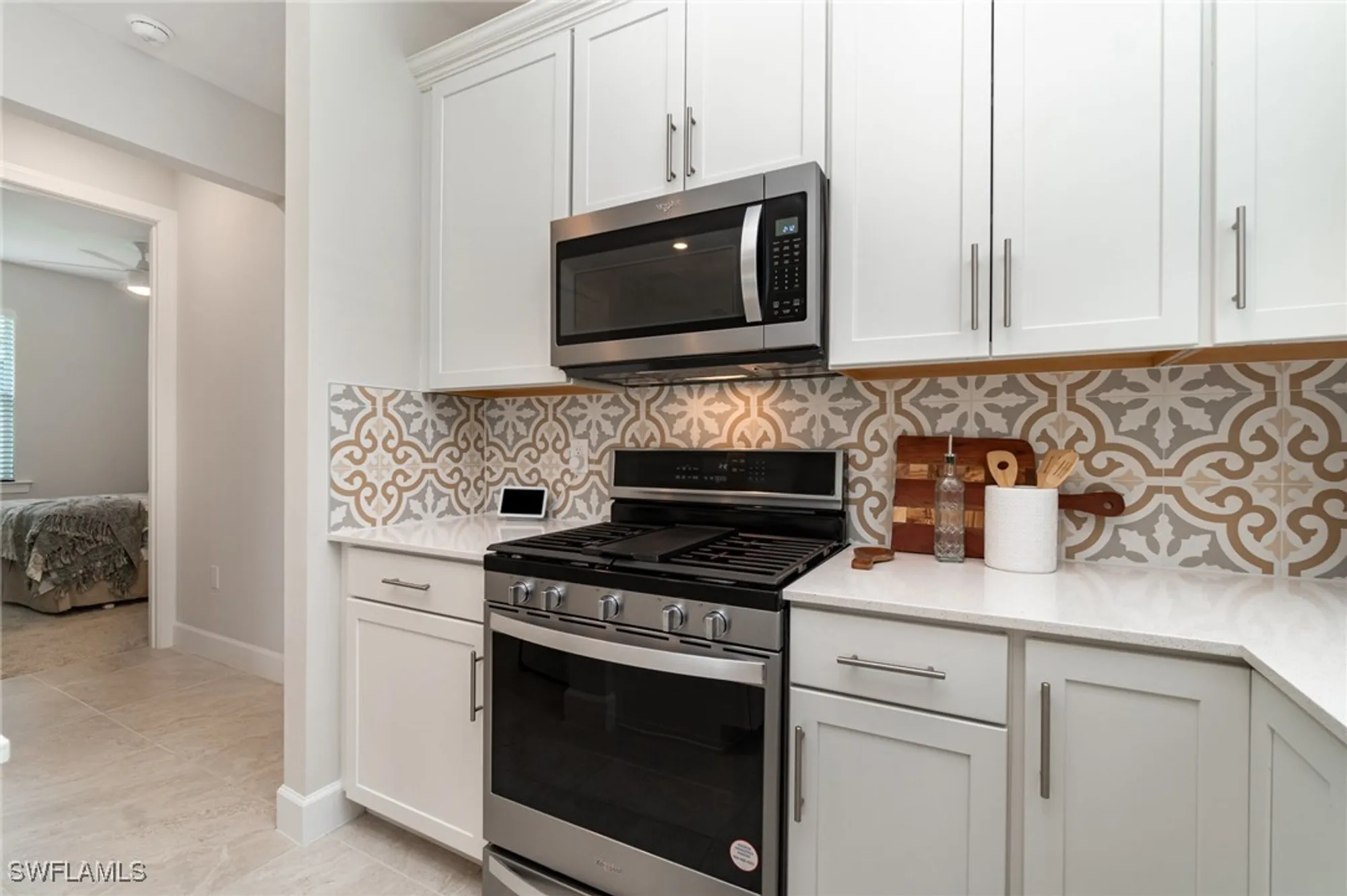 Property Slideshow image 5 of 33 | 7048 chapel creek ln, North Fort Myers, FL, 33917