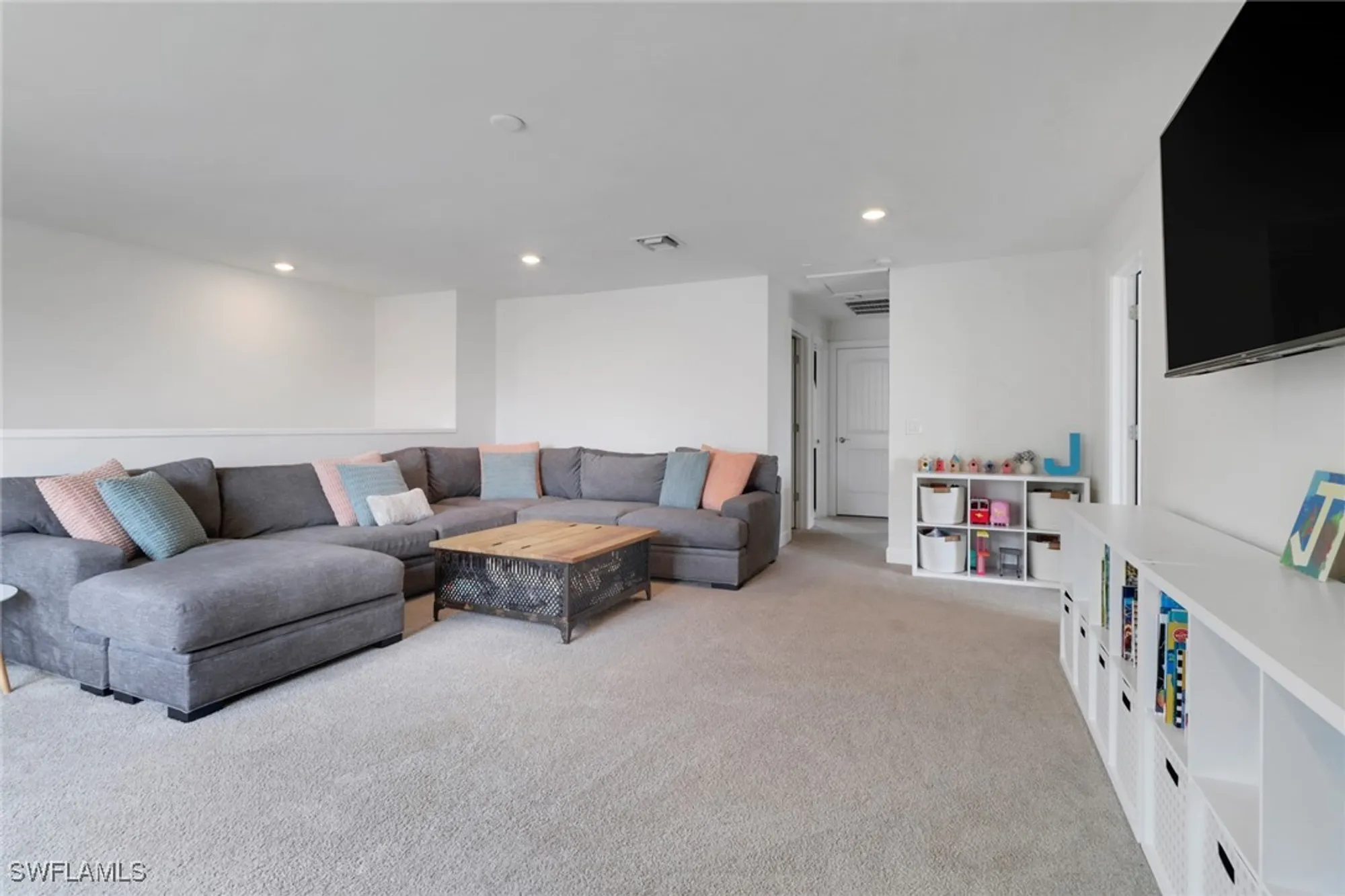 Property Slideshow image 23 of 50 | 19221 zephyr lily ct, Estero, FL, 33928