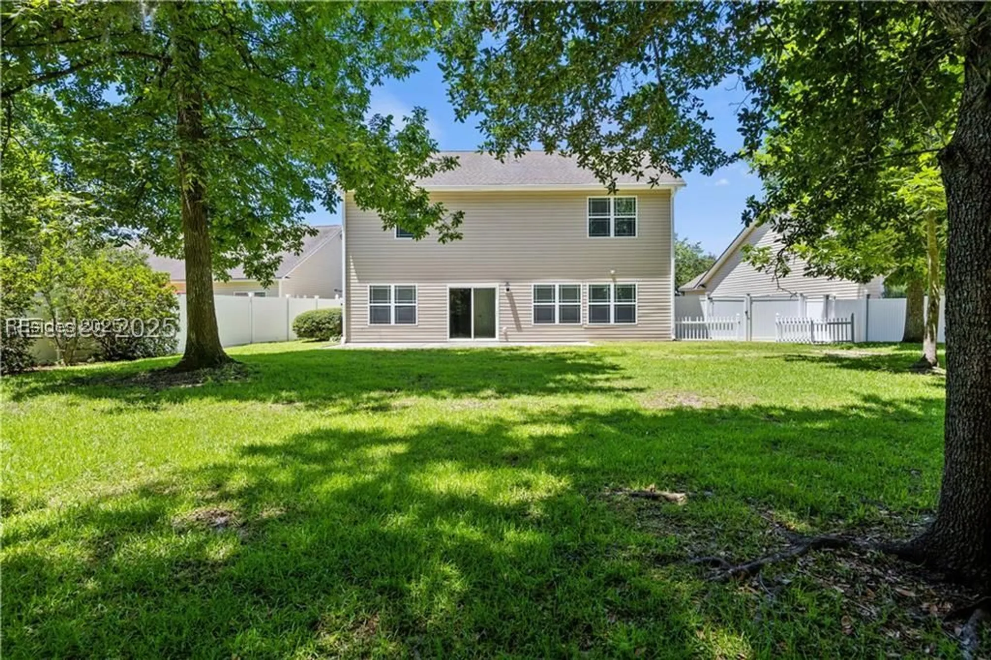 Property Slideshow image 25 of 42 | 22 beaumont ct, Bluffton, SC, 29910