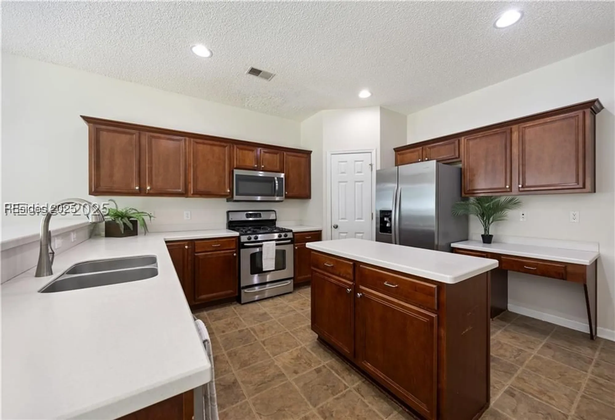 Property Slideshow image 8 of 42 | 22 beaumont ct, Bluffton, SC, 29910