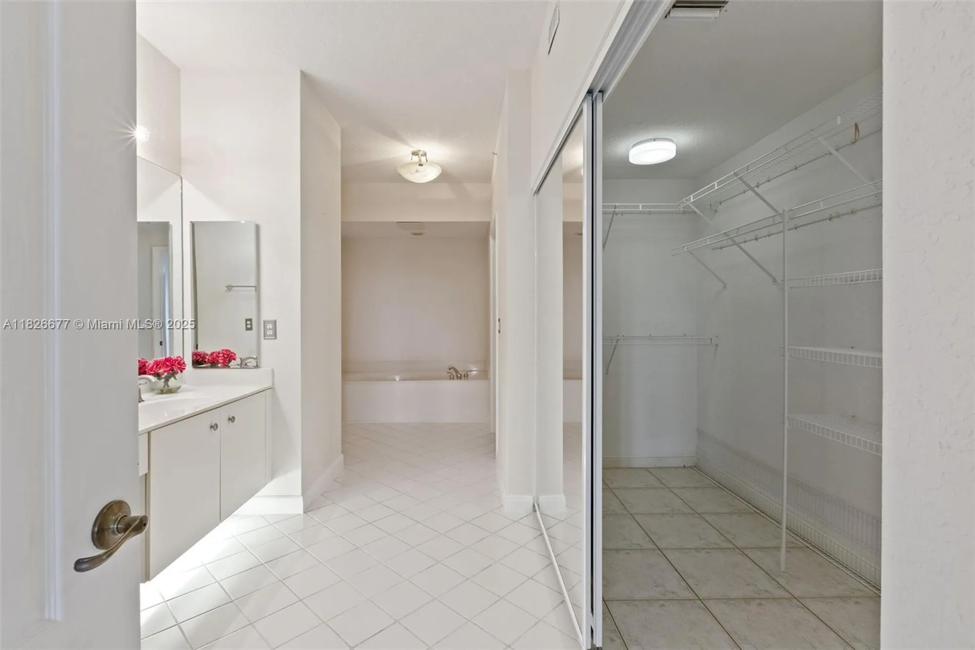 Property Slideshow image 18 of 31 | 7727 southampton ter 412, Tamarac, FL, 33321