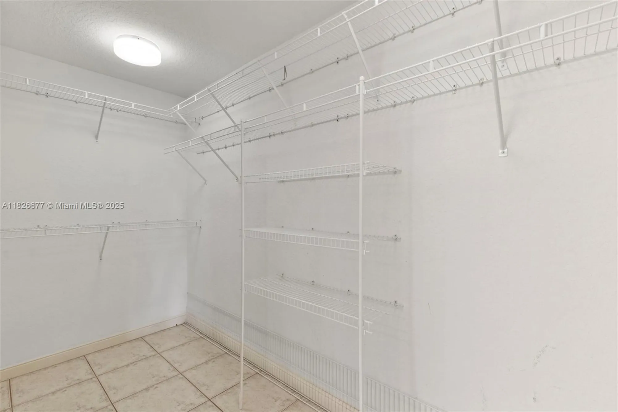 Property Slideshow image 19 of 31 | 7727 southampton ter 412, Tamarac, FL, 33321