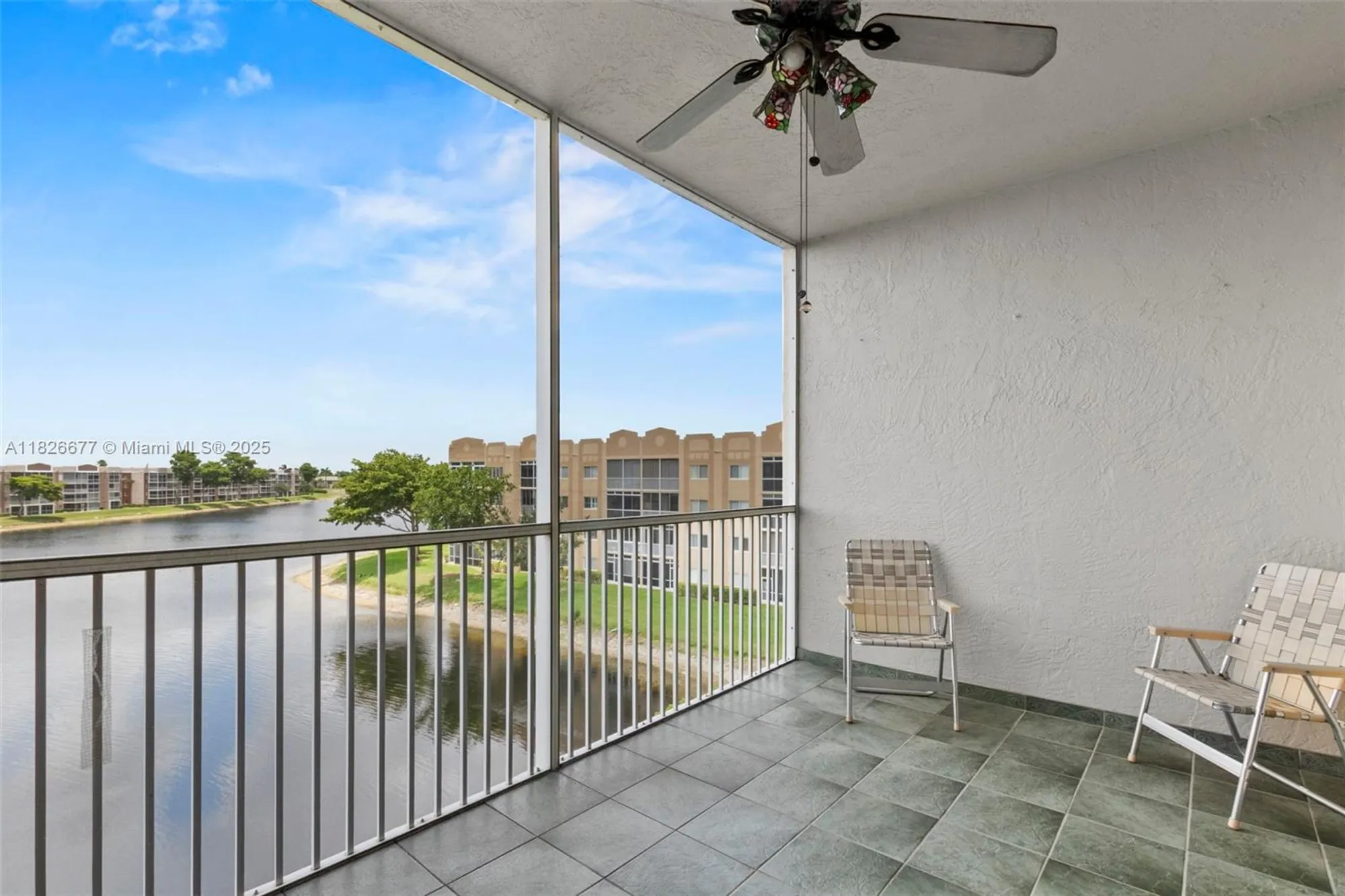 Property Slideshow image 11 of 31 | 7727 southampton ter 412, Tamarac, FL, 33321