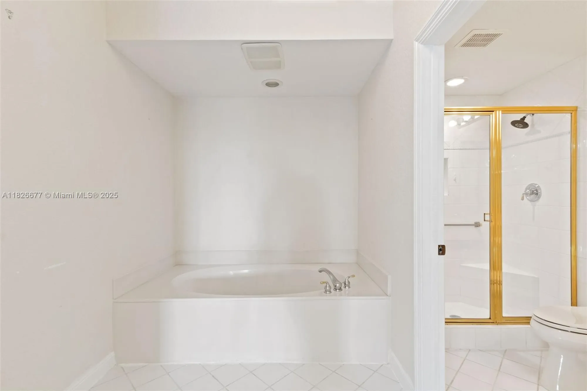 Property Slideshow image 21 of 31 | 7727 southampton ter 412, Tamarac, FL, 33321