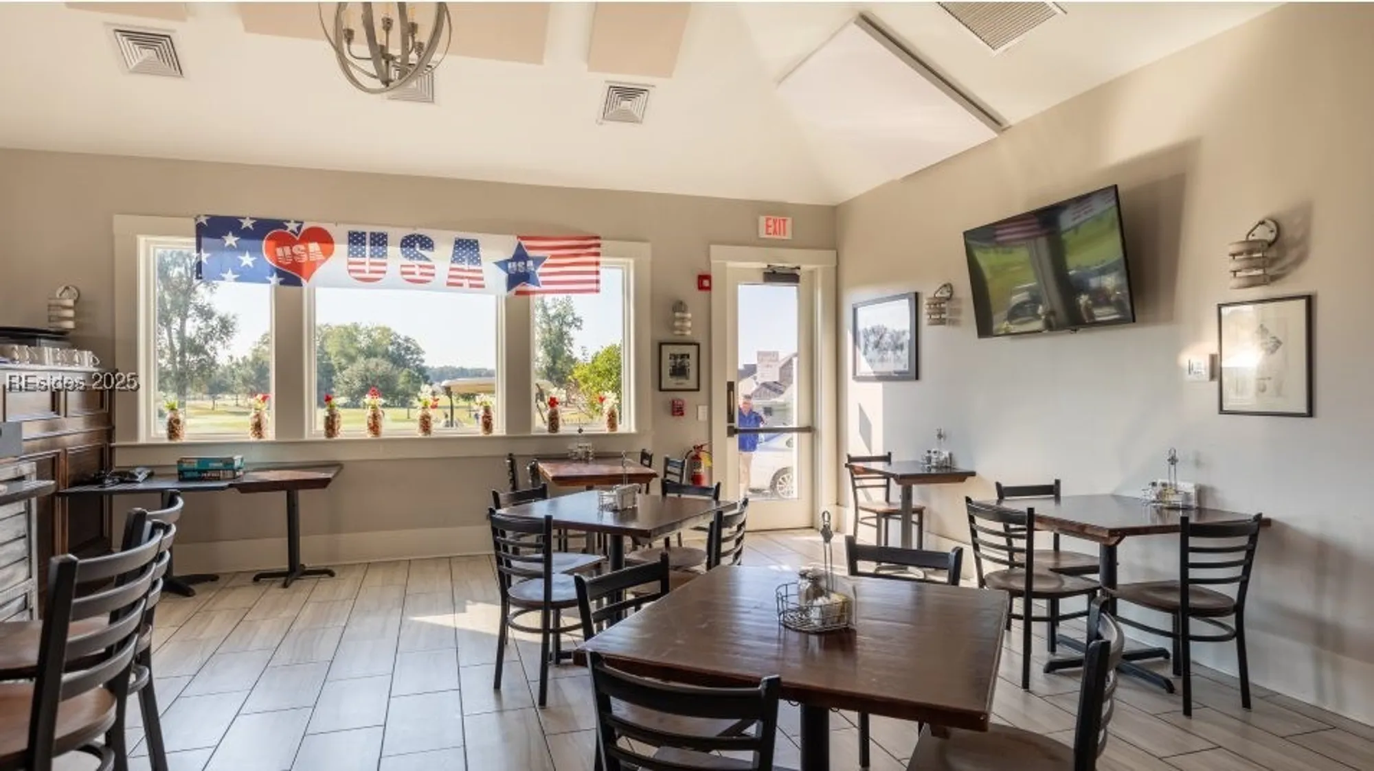 Property Slideshow image 22 of 27 | 360 dreher dr, Hardeeville, SC, 29927