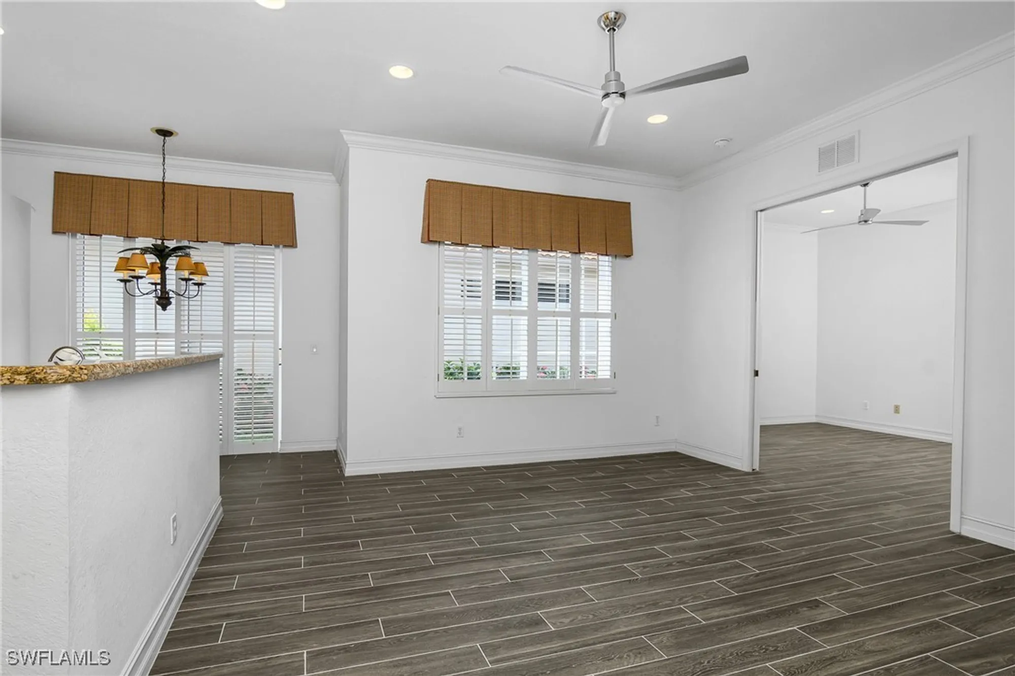 Property Slideshow image 13 of 33 | 151 vista ln, Naples, FL, 34119
