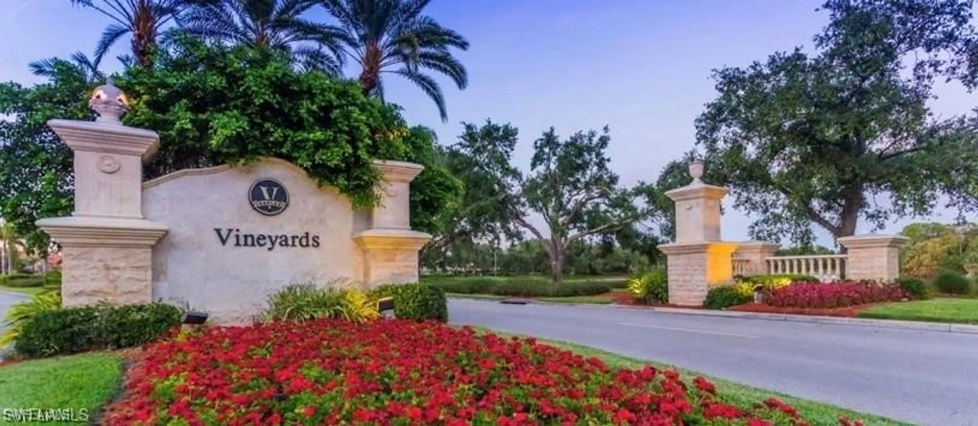 Property Slideshow image 28 of 33 | 151 vista ln, Naples, FL, 34119