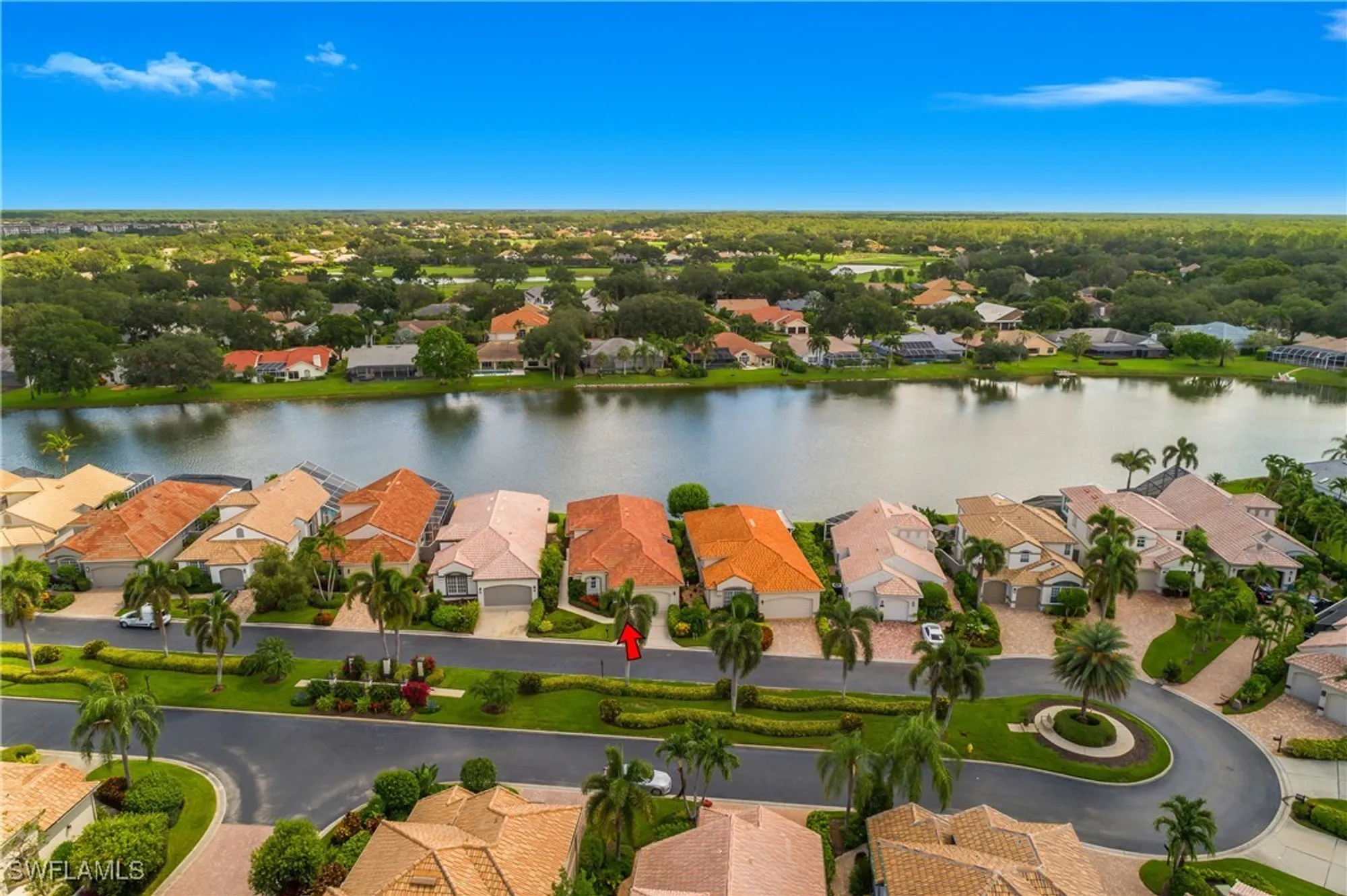 Property Slideshow image 3 of 33 | 151 vista ln, Naples, FL, 34119