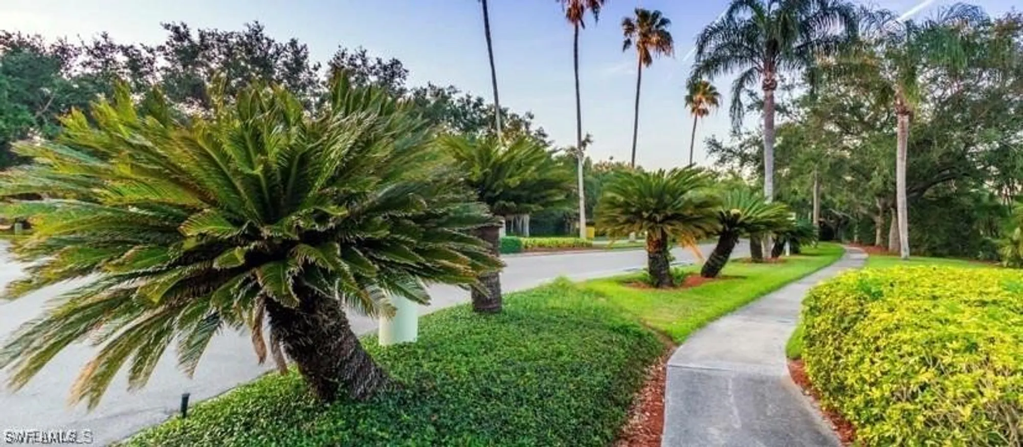 Property Slideshow image 32 of 33 | 151 vista ln, Naples, FL, 34119