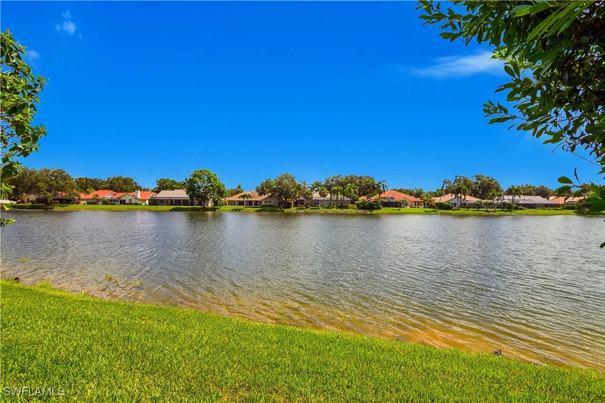 Property Slideshow image 8 of 33 | 151 vista ln, Naples, FL, 34119