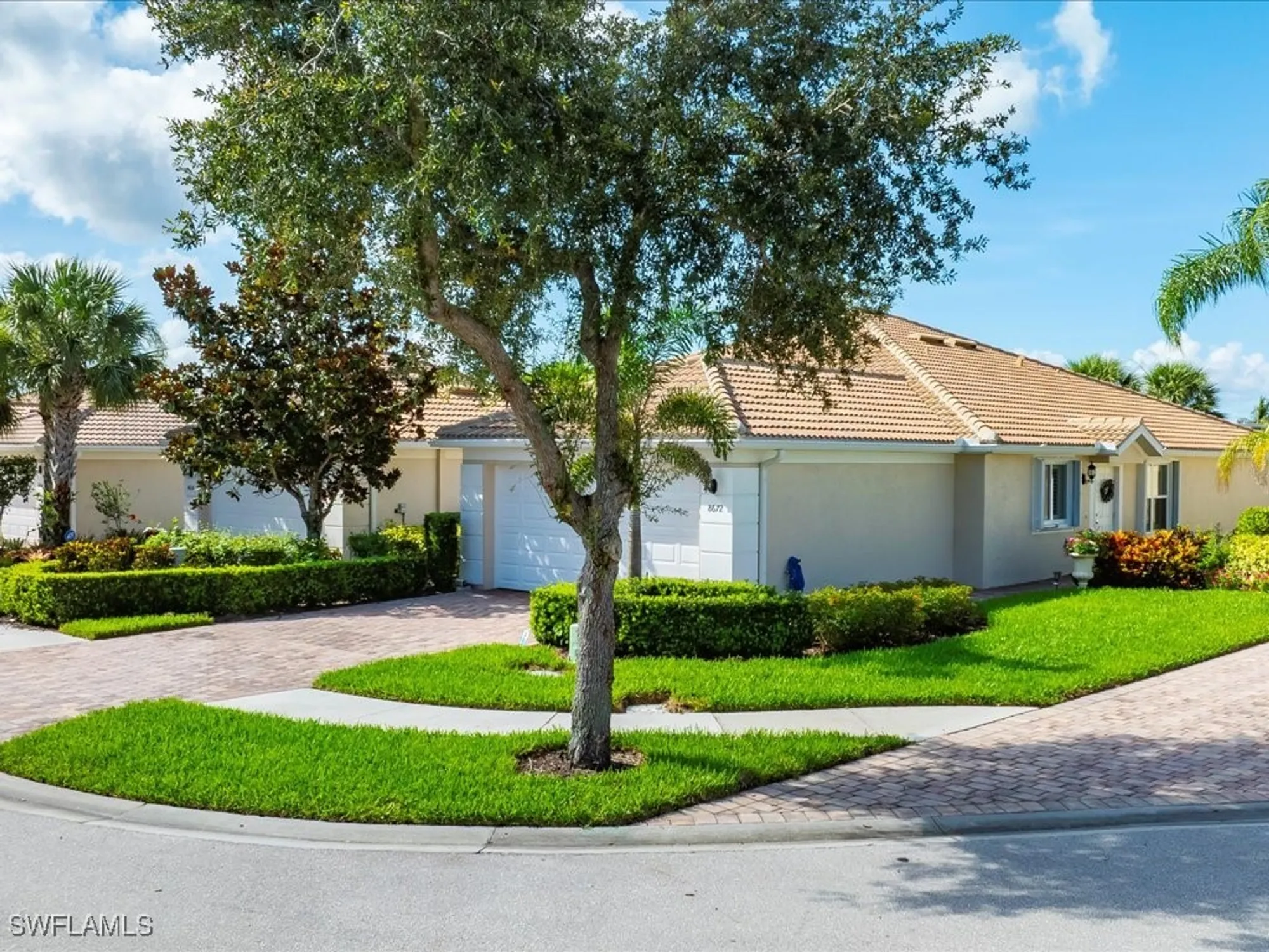 Property Slideshow image 3 of 35 | 8672 genova ct, Naples, FL, 34114