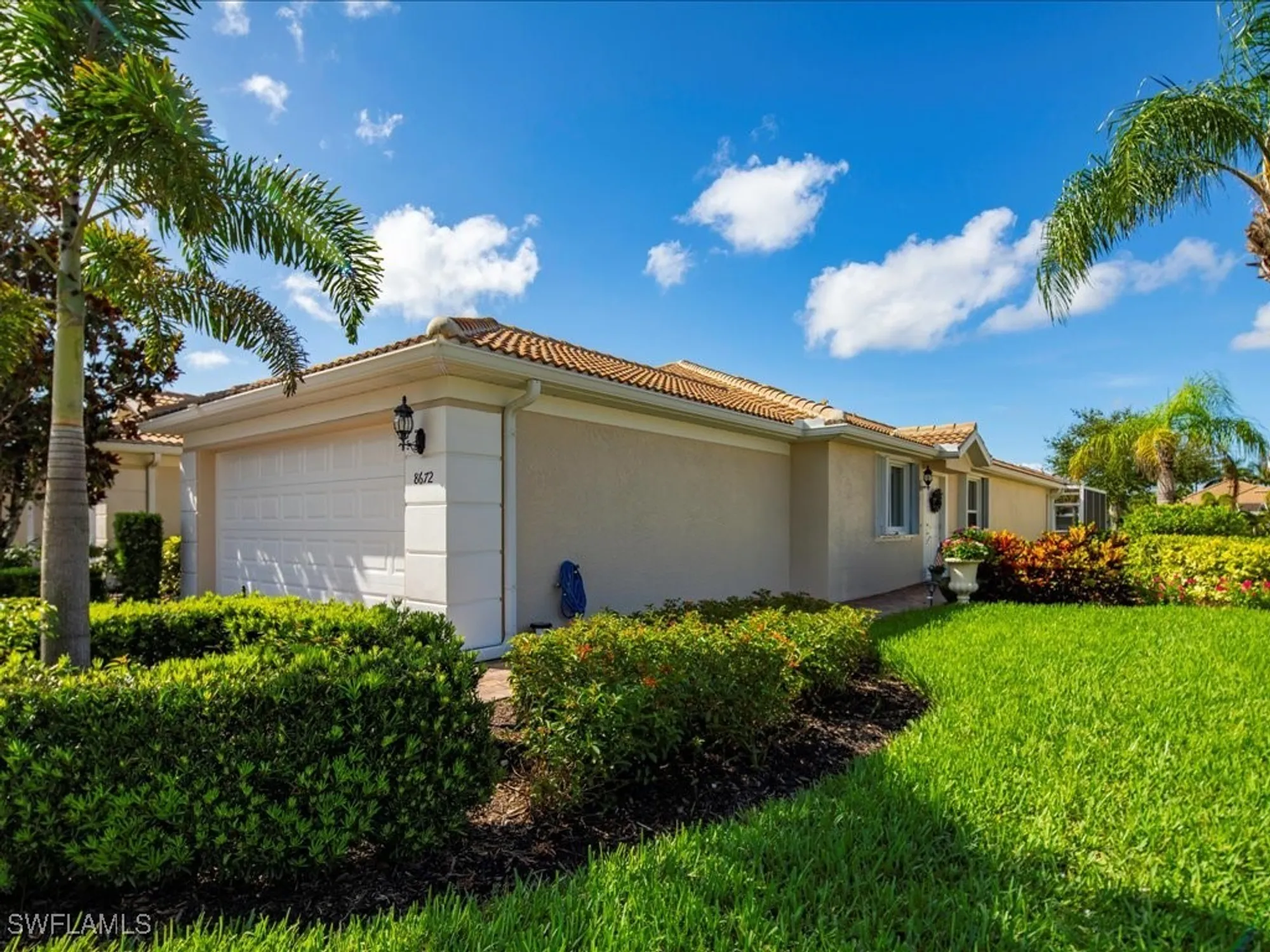 Property Slideshow image 30 of 35 | 8672 genova ct, Naples, FL, 34114
