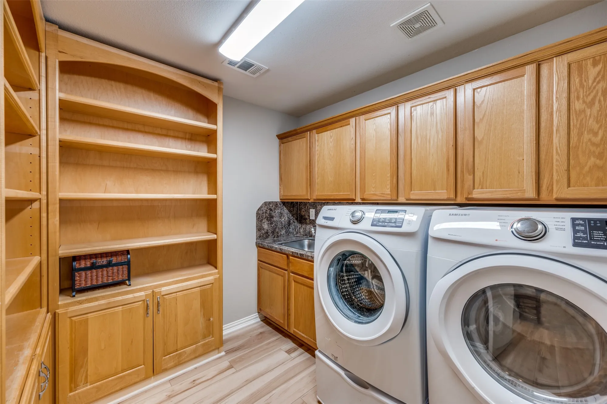 Property Slideshow image 19 of 30 | 9608 callaway ct, Denton, TX, 76207