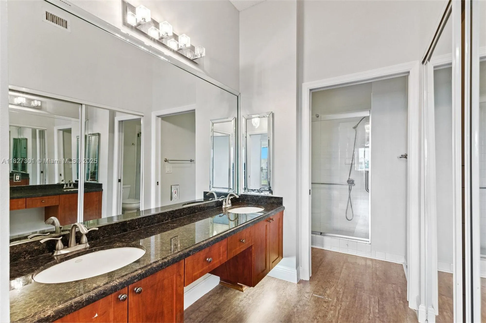 Property Slideshow image 19 of 25 | 7592 granville dr 411, Tamarac, FL, 33321