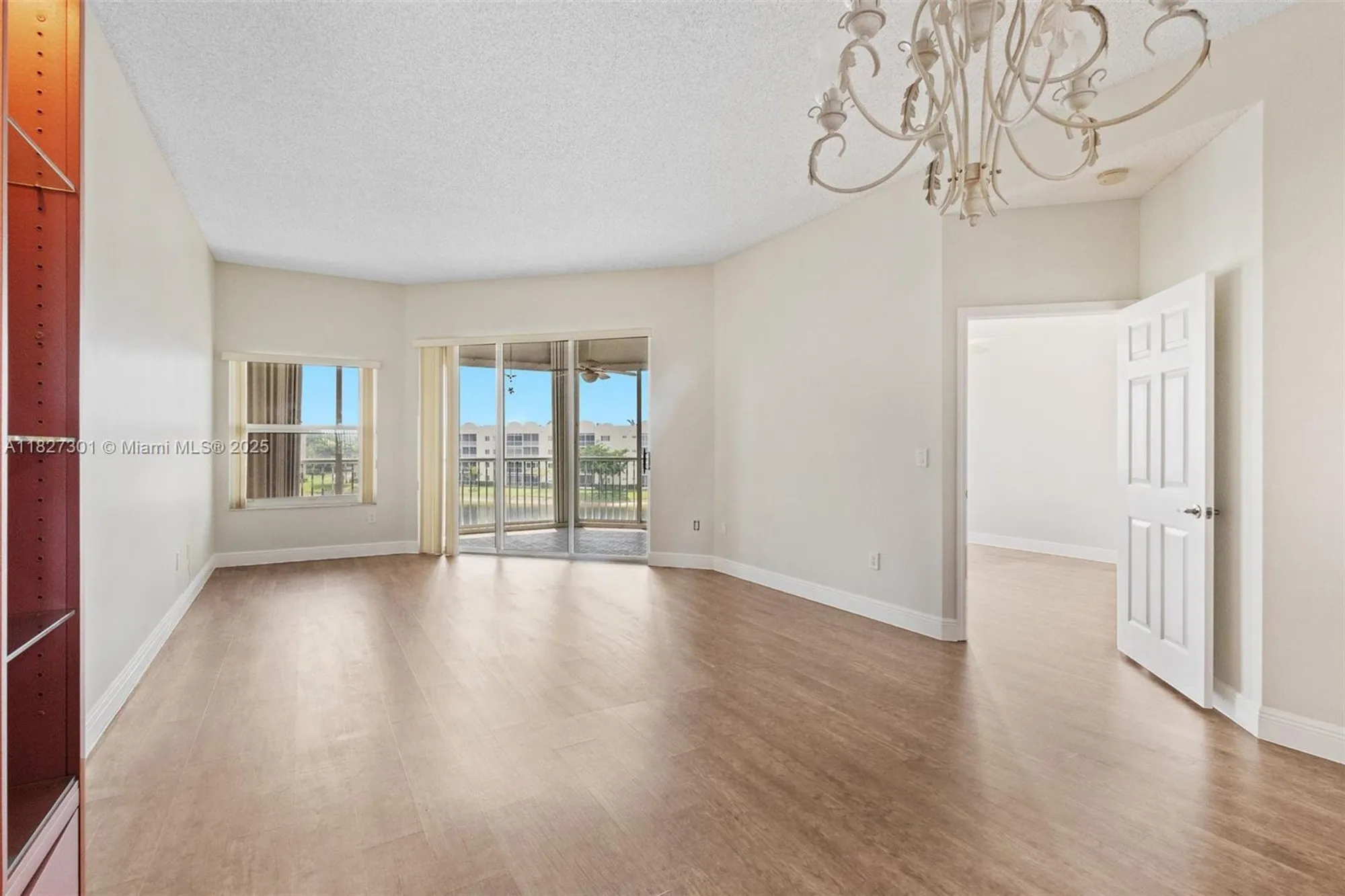 Property Slideshow image 10 of 25 | 7592 granville dr 411, Tamarac, FL, 33321