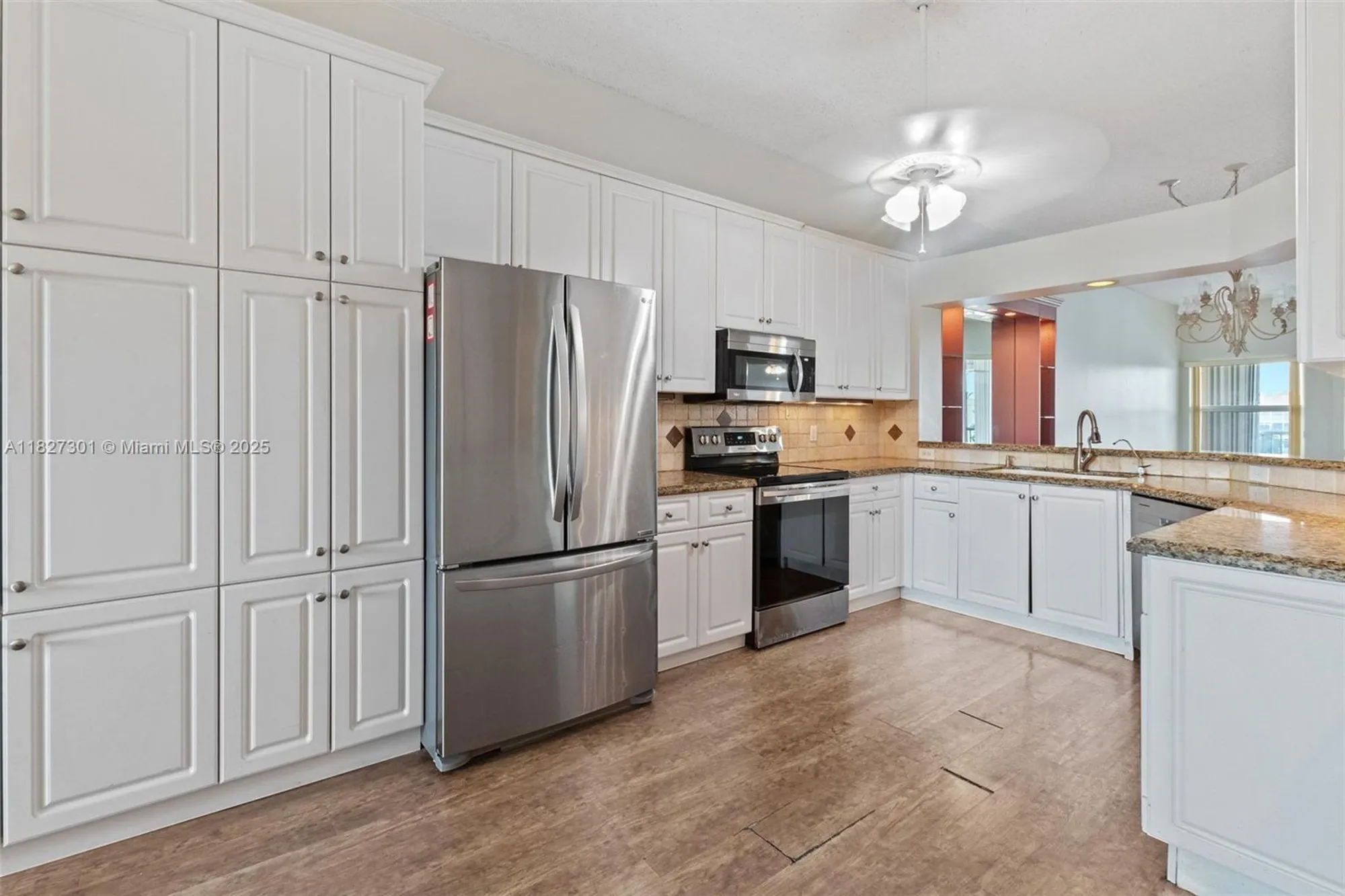 Property Slideshow image 6 of 25 | 7592 granville dr 411, Tamarac, FL, 33321