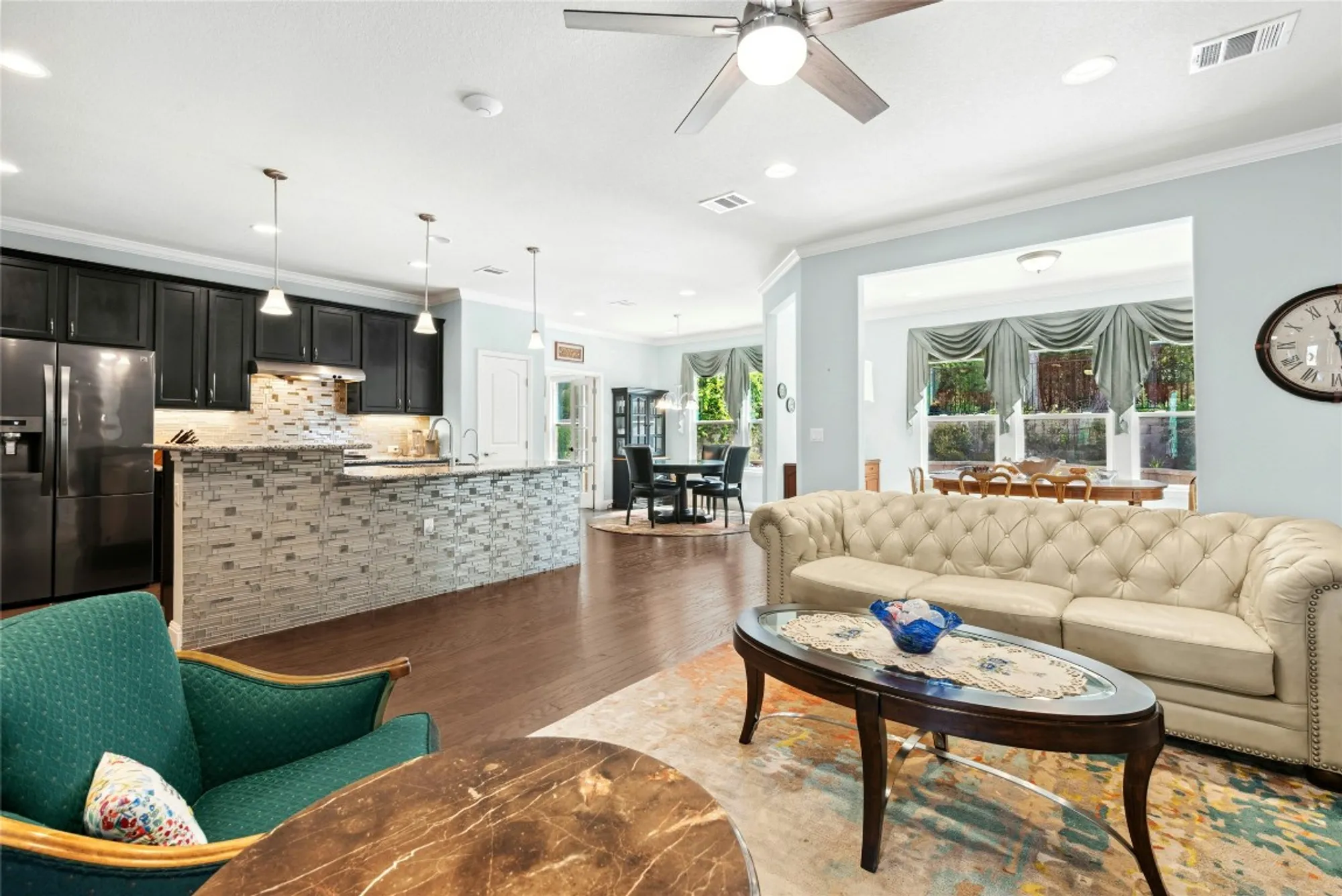 Property Slideshow image 13 of 35 | 205 cypress springs way, Georgetown, TX, 78633