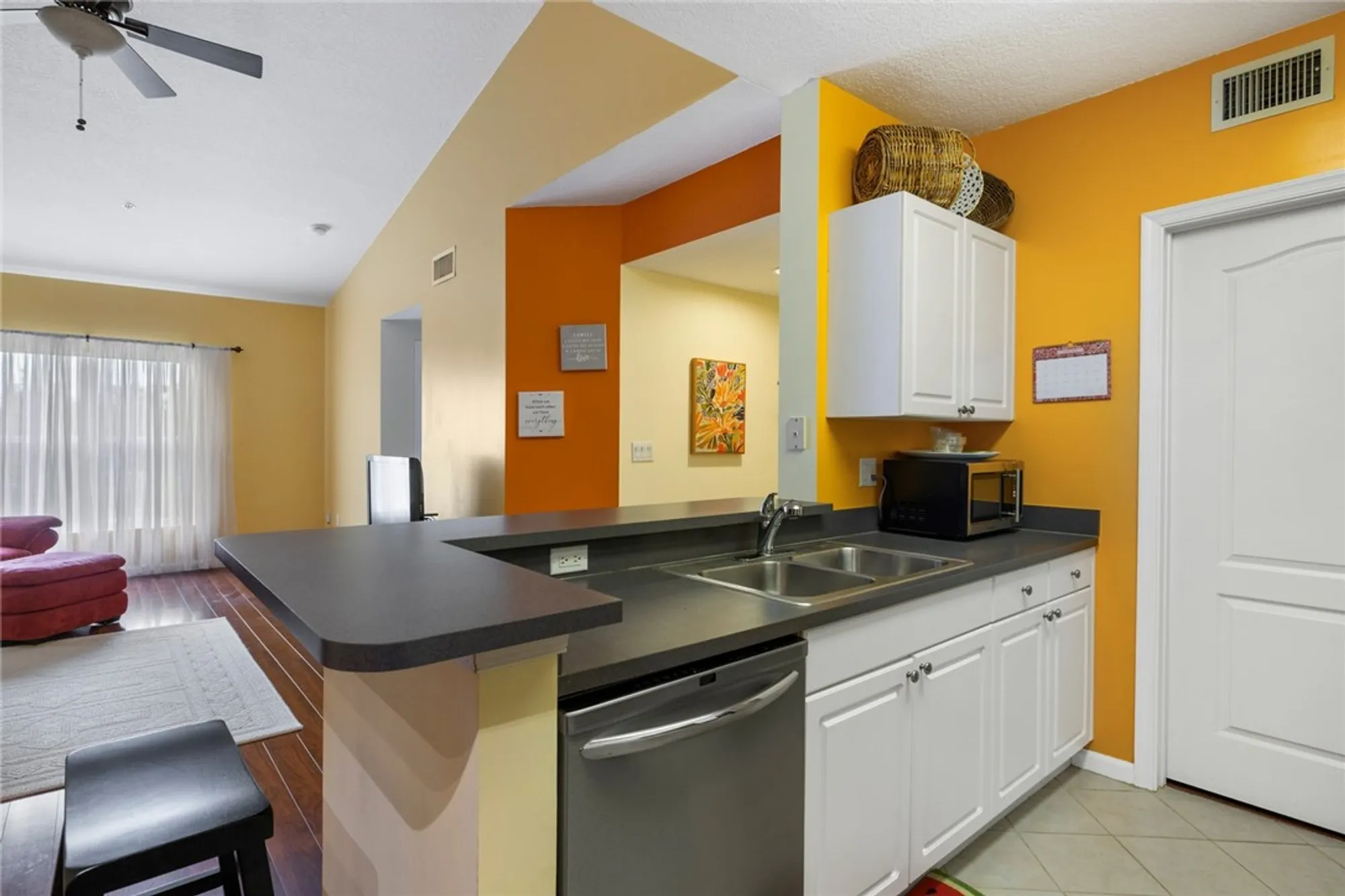 Property Slideshow image 11 of 35 | 5095 fairways cir apt i304, Vero Beach, FL, 32967