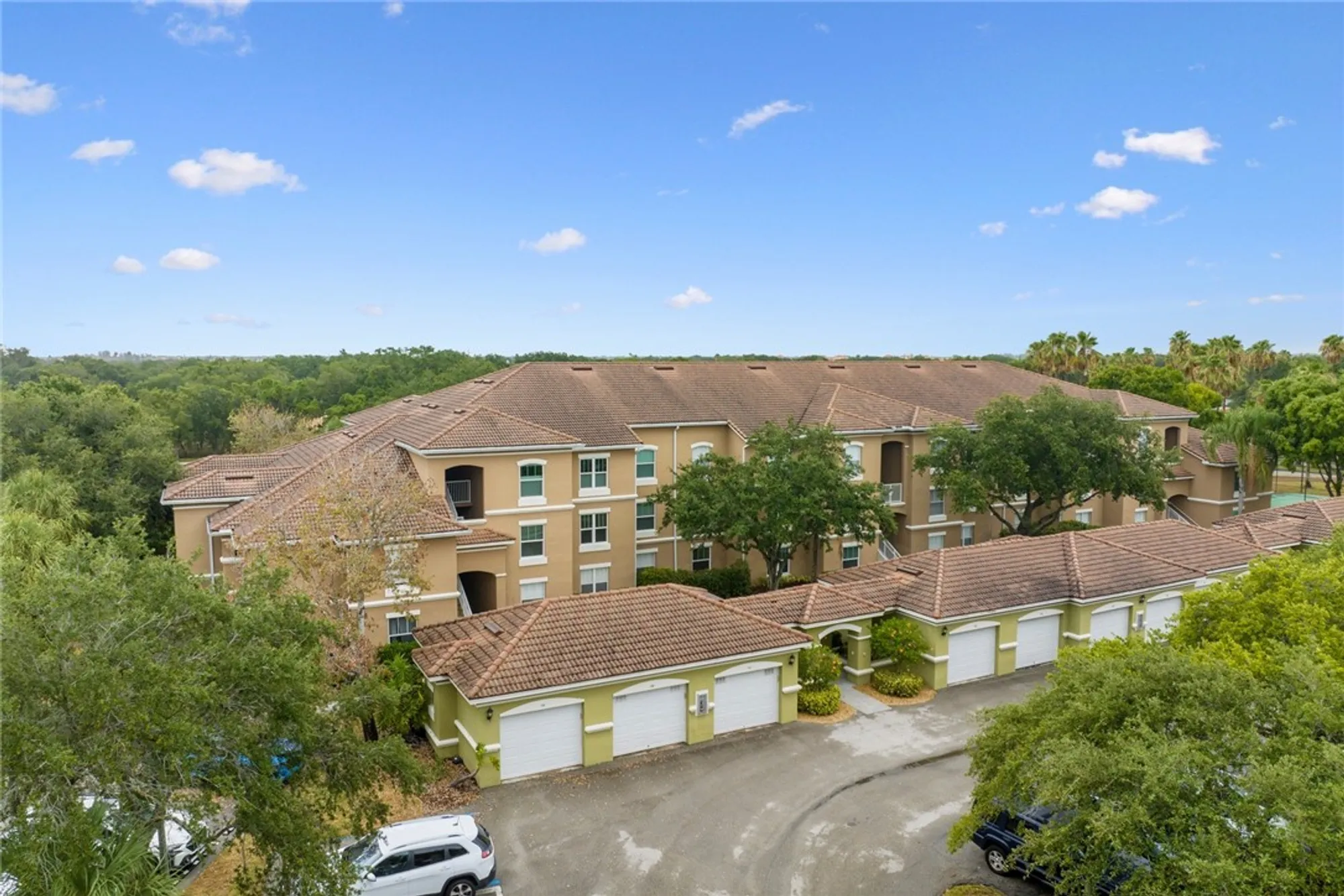 Property Slideshow image 25 of 35 | 5095 fairways cir apt i304, Vero Beach, FL, 32967
