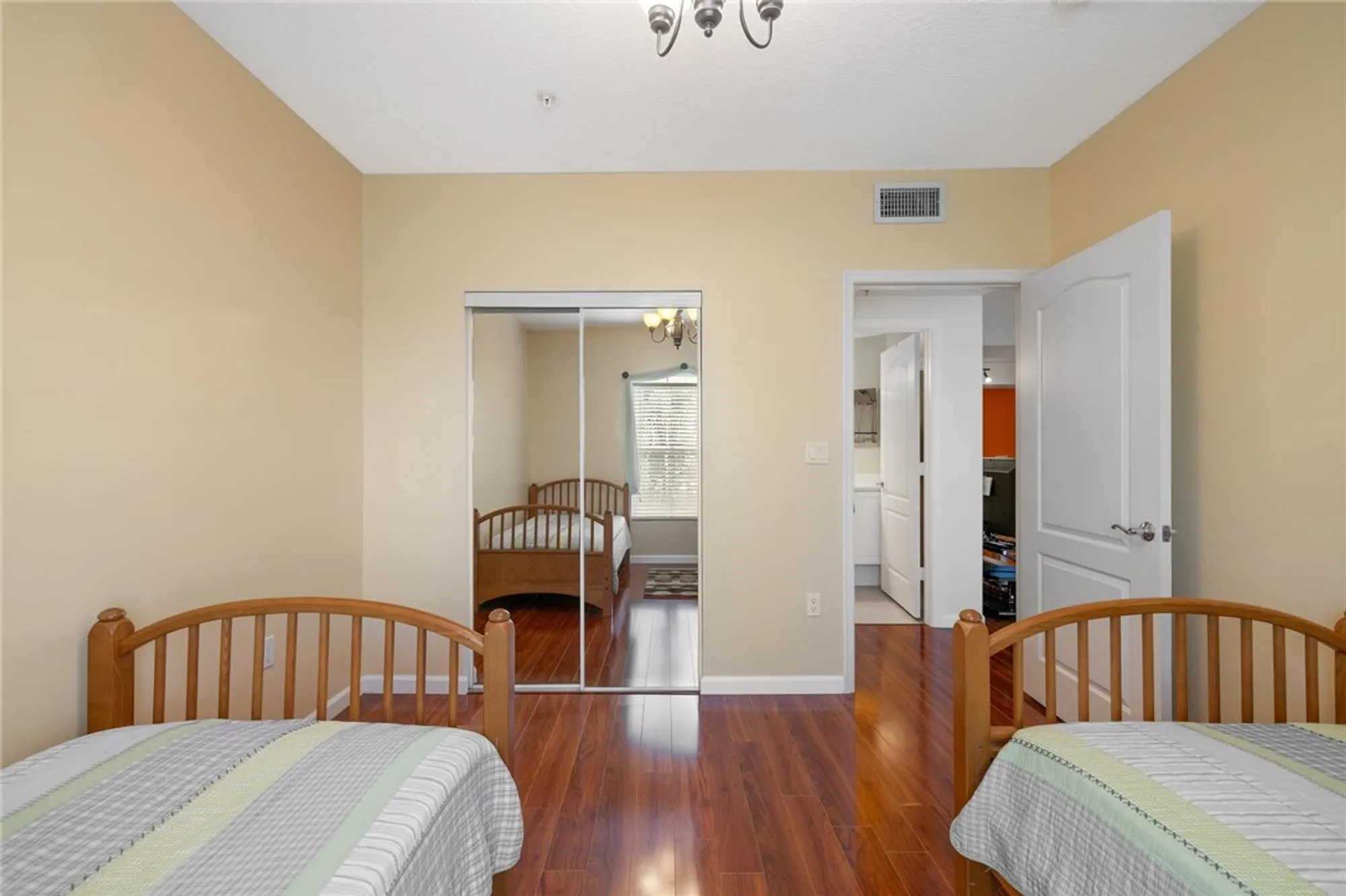 Property Slideshow image 20 of 35 | 5095 fairways cir apt i304, Vero Beach, FL, 32967