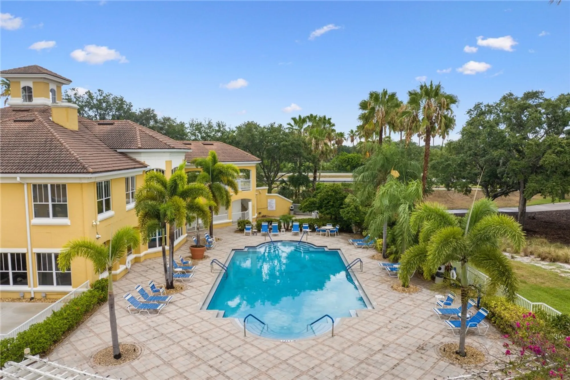 Property Slideshow image 30 of 35 | 5095 fairways cir apt i304, Vero Beach, FL, 32967