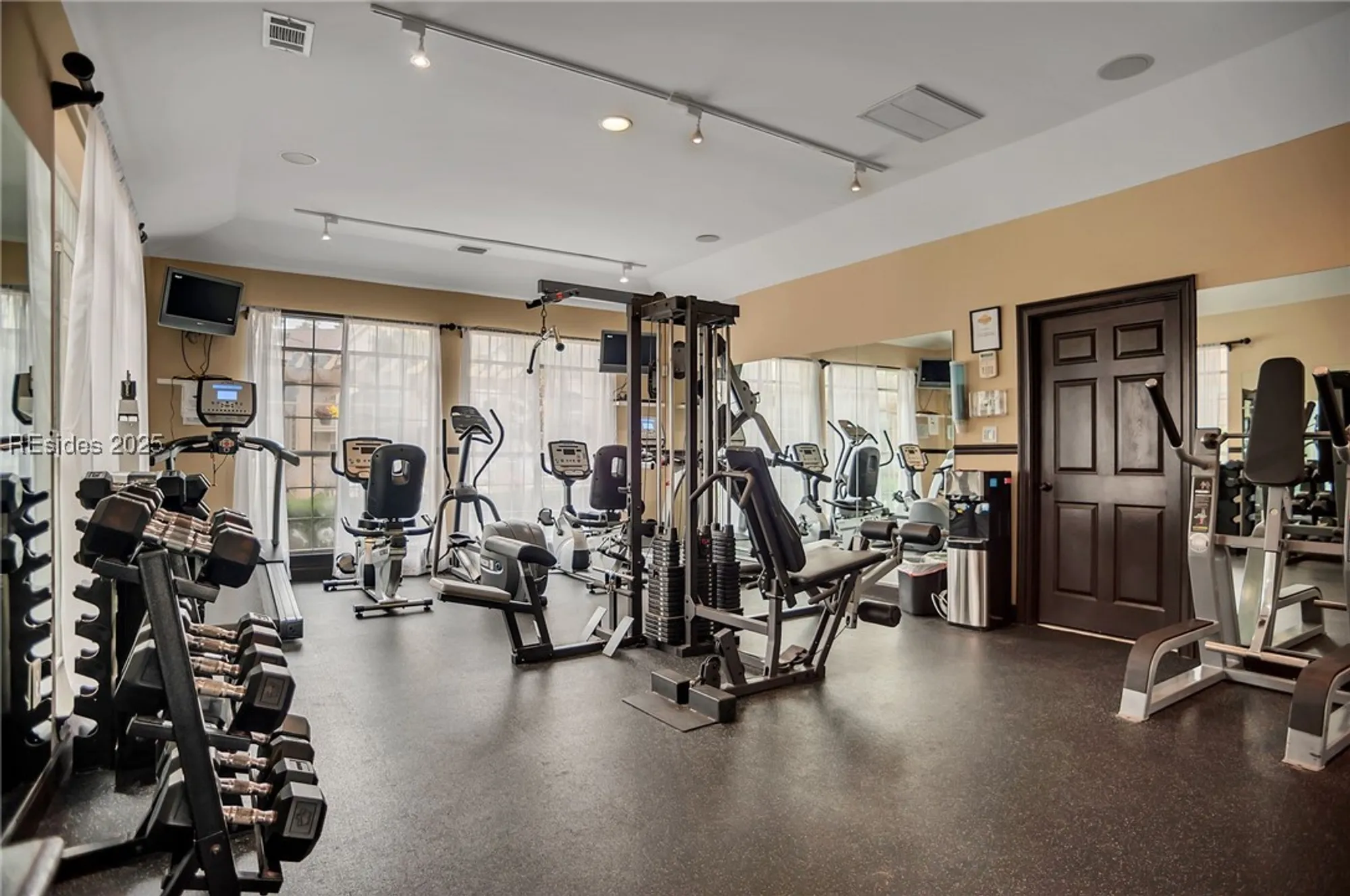 Property Slideshow image 33 of 35 | 380 marshland rd e26, Hilton Head Island, SC, 29926