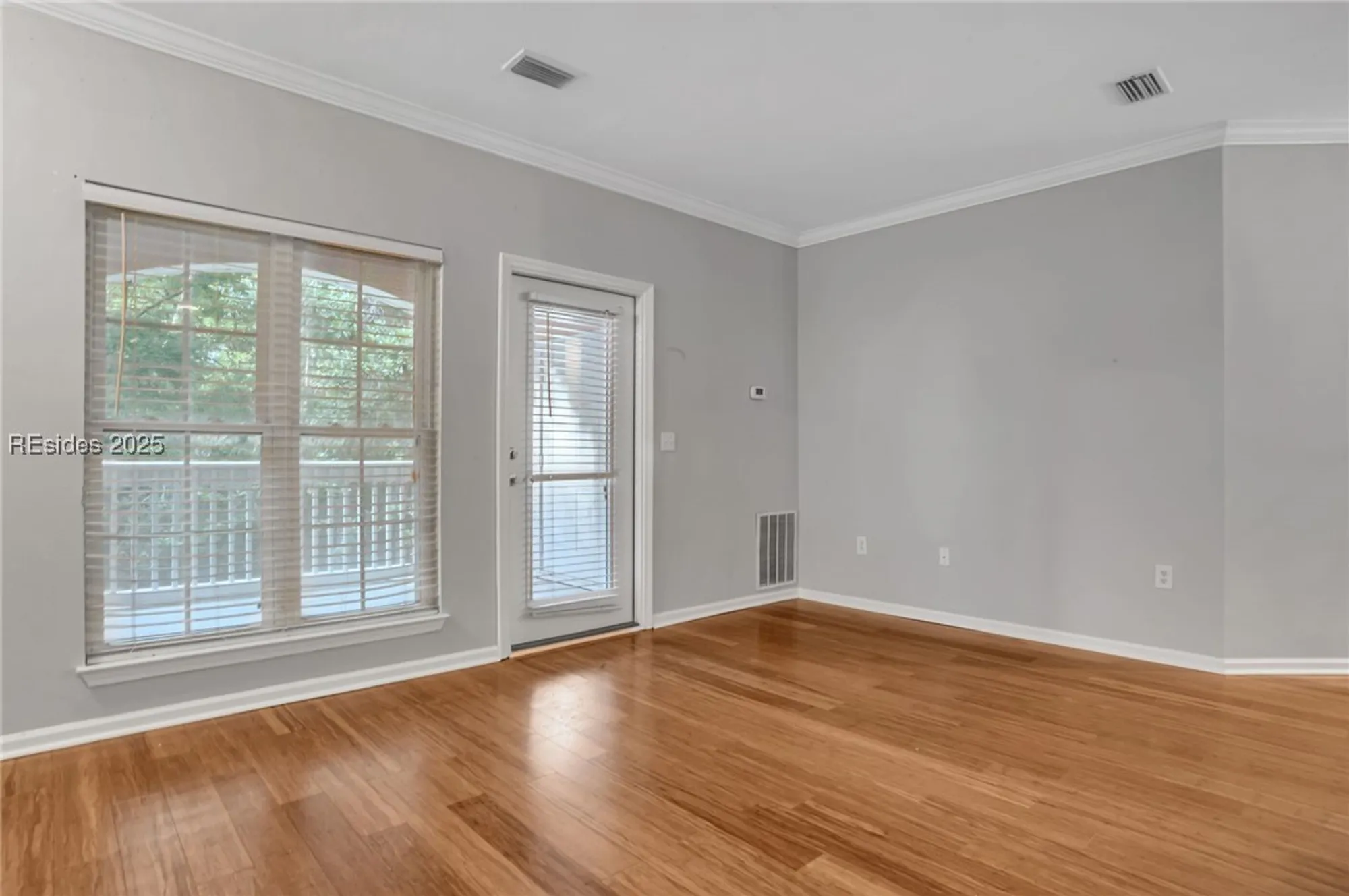 Property Slideshow image 8 of 35 | 380 marshland rd e26, Hilton Head Island, SC, 29926