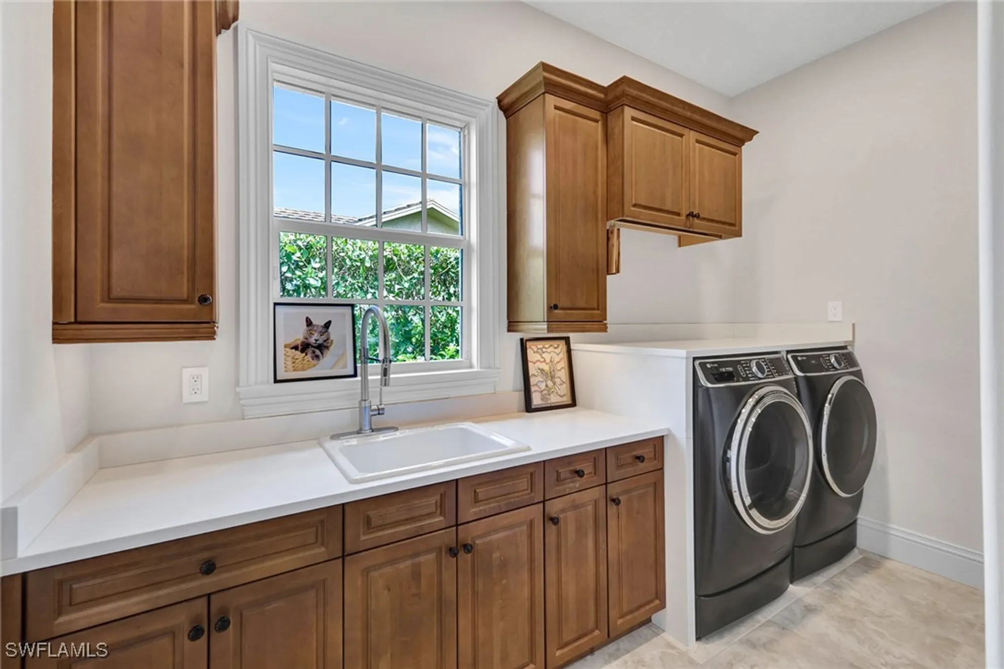 Property Slideshow image 21 of 39 | 709 teal ct, Naples, FL, 34108