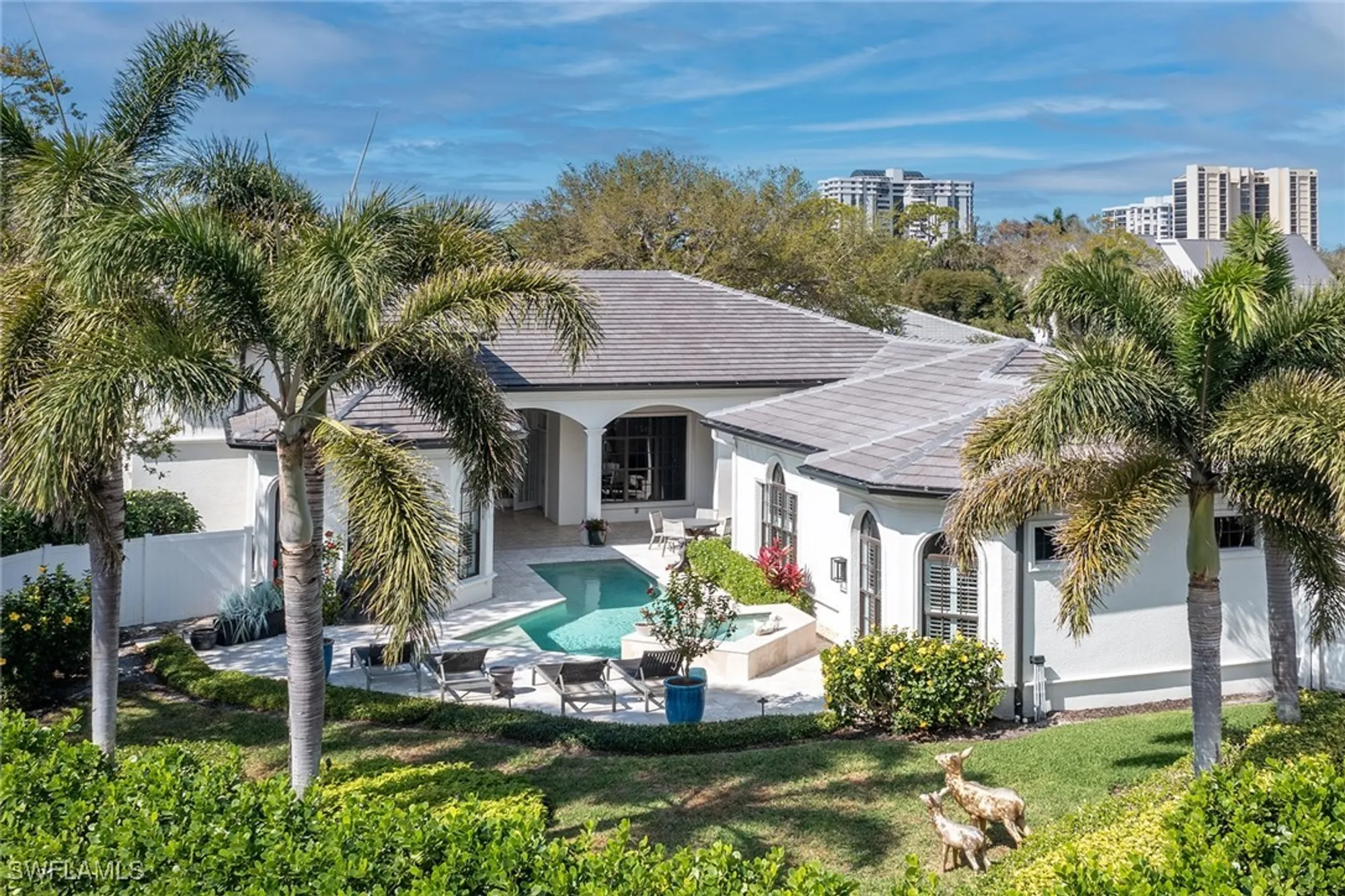 Property Slideshow image 34 of 39 | 709 teal ct, Naples, FL, 34108