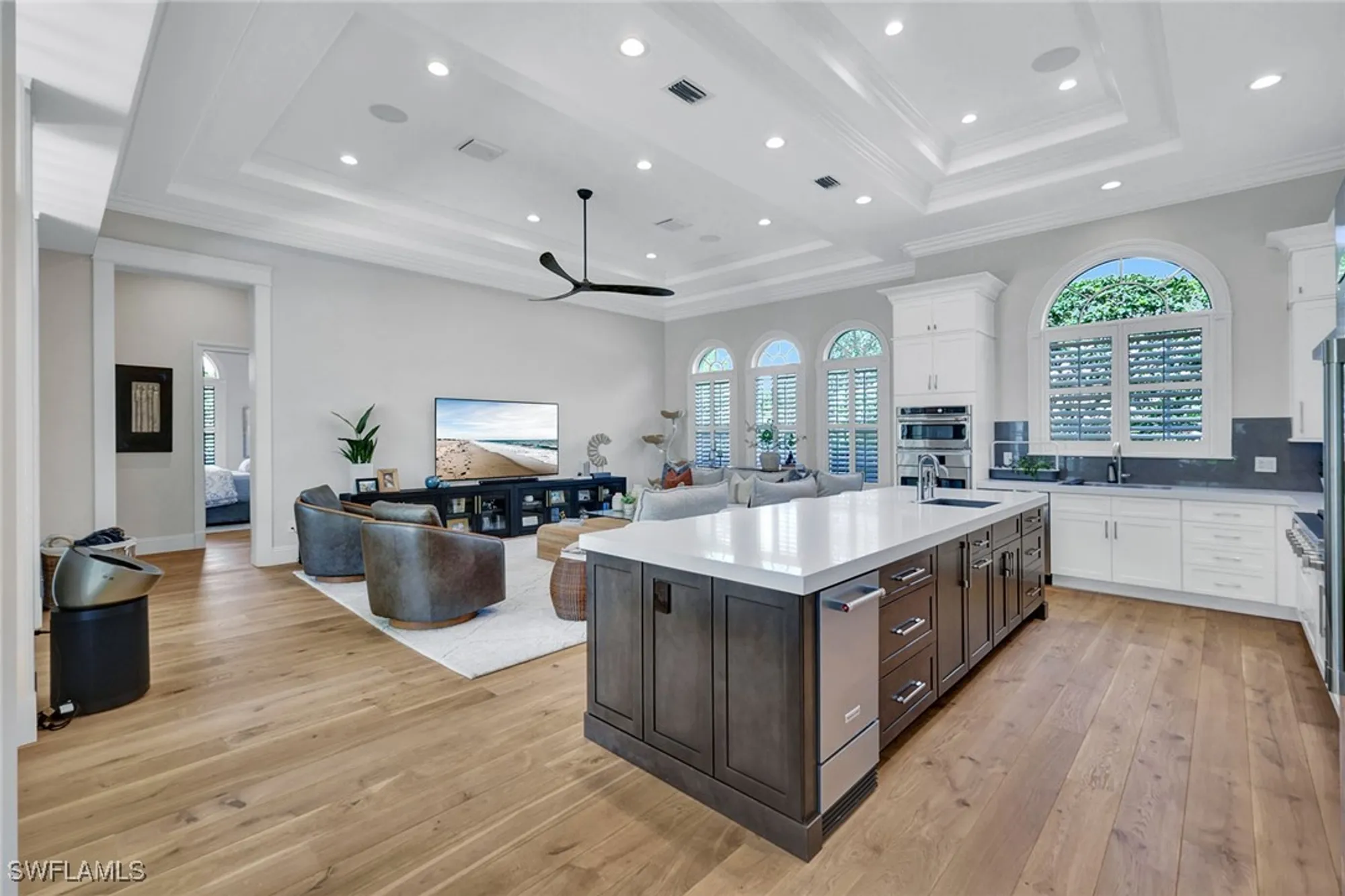 Property Slideshow image 5 of 39 | 709 teal ct, Naples, FL, 34108