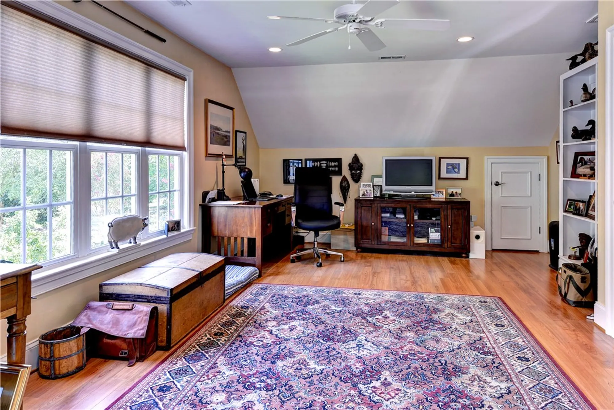 Property Slideshow image 36 of 50 | 2841 bennetts pond rd, Williamsburg, VA, 23185