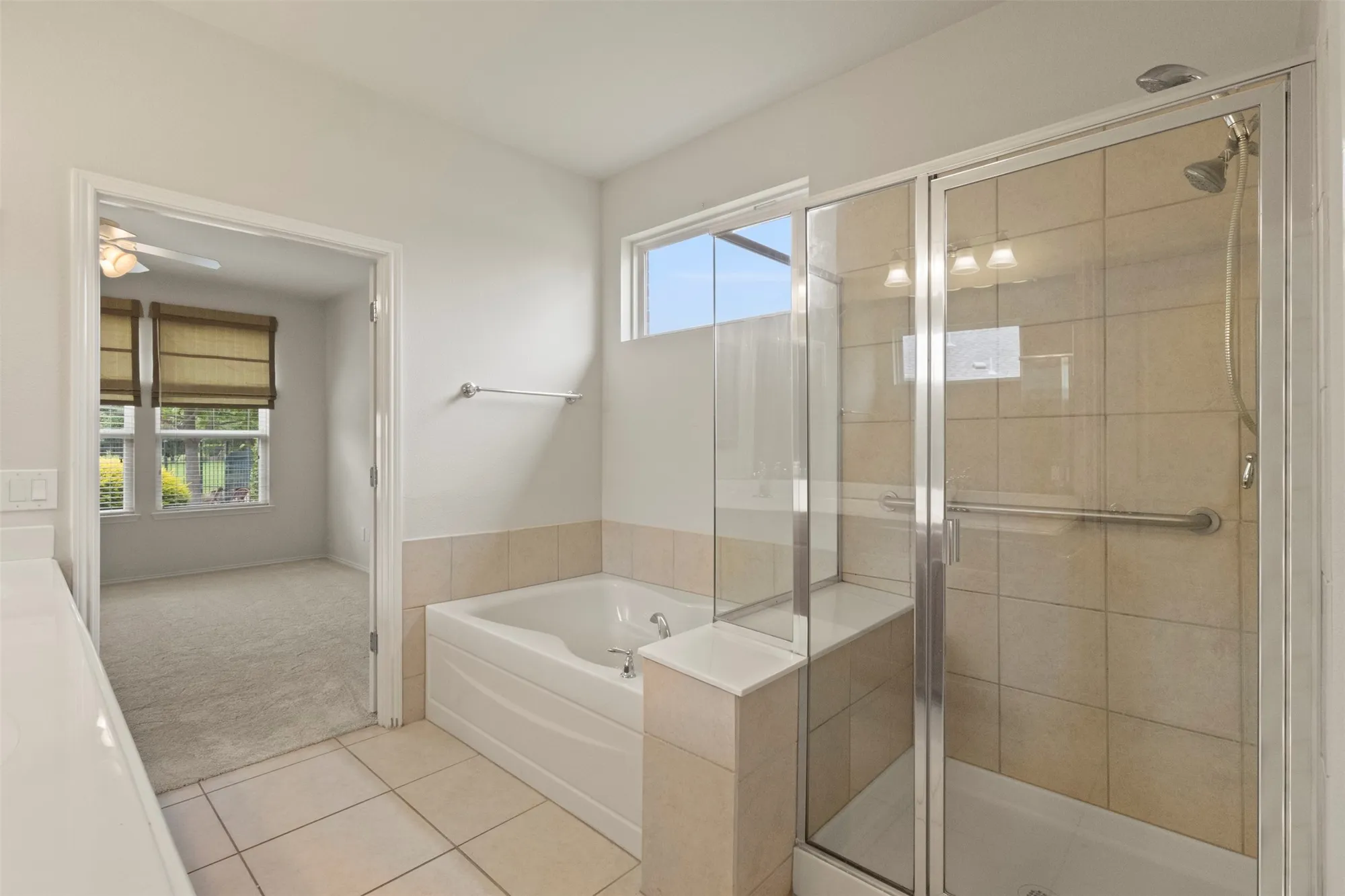 Property Slideshow image 16 of 38 | 6655 dewees ln, Frisco, TX, 75036