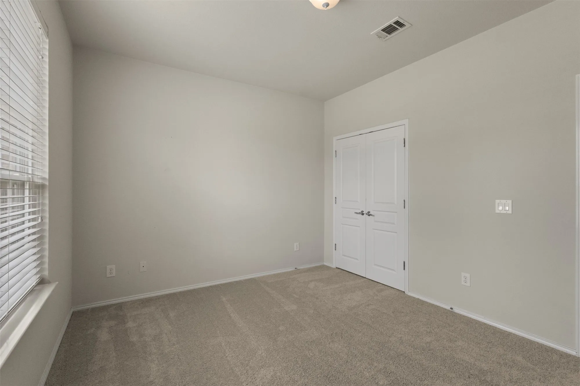 Property Slideshow image 24 of 38 | 6655 dewees ln, Frisco, TX, 75036