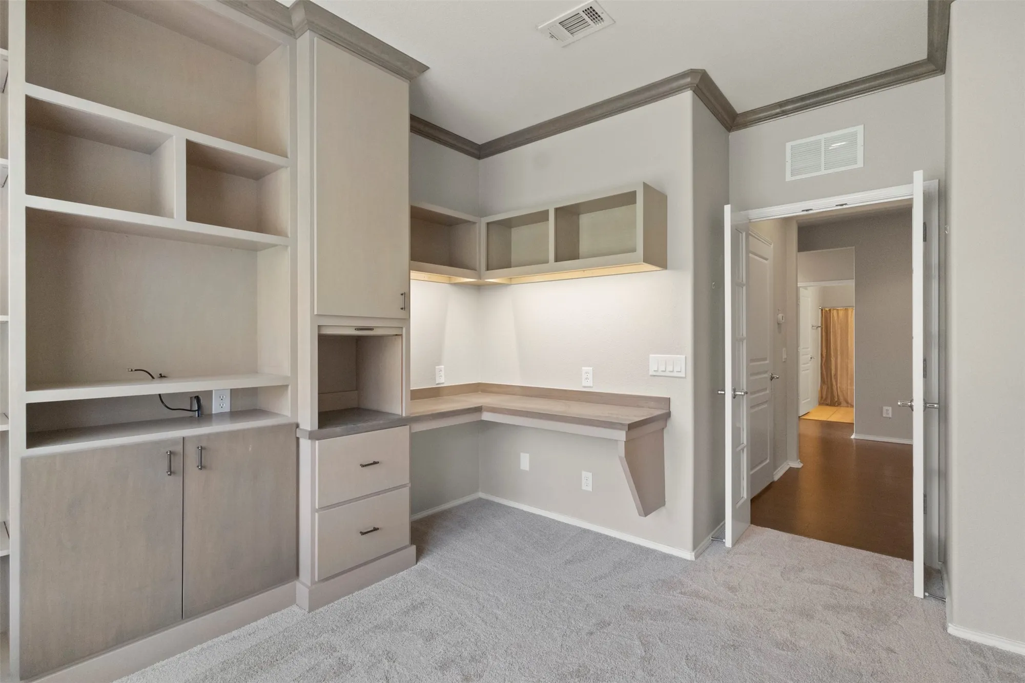 Property Slideshow image 27 of 38 | 6655 dewees ln, Frisco, TX, 75036